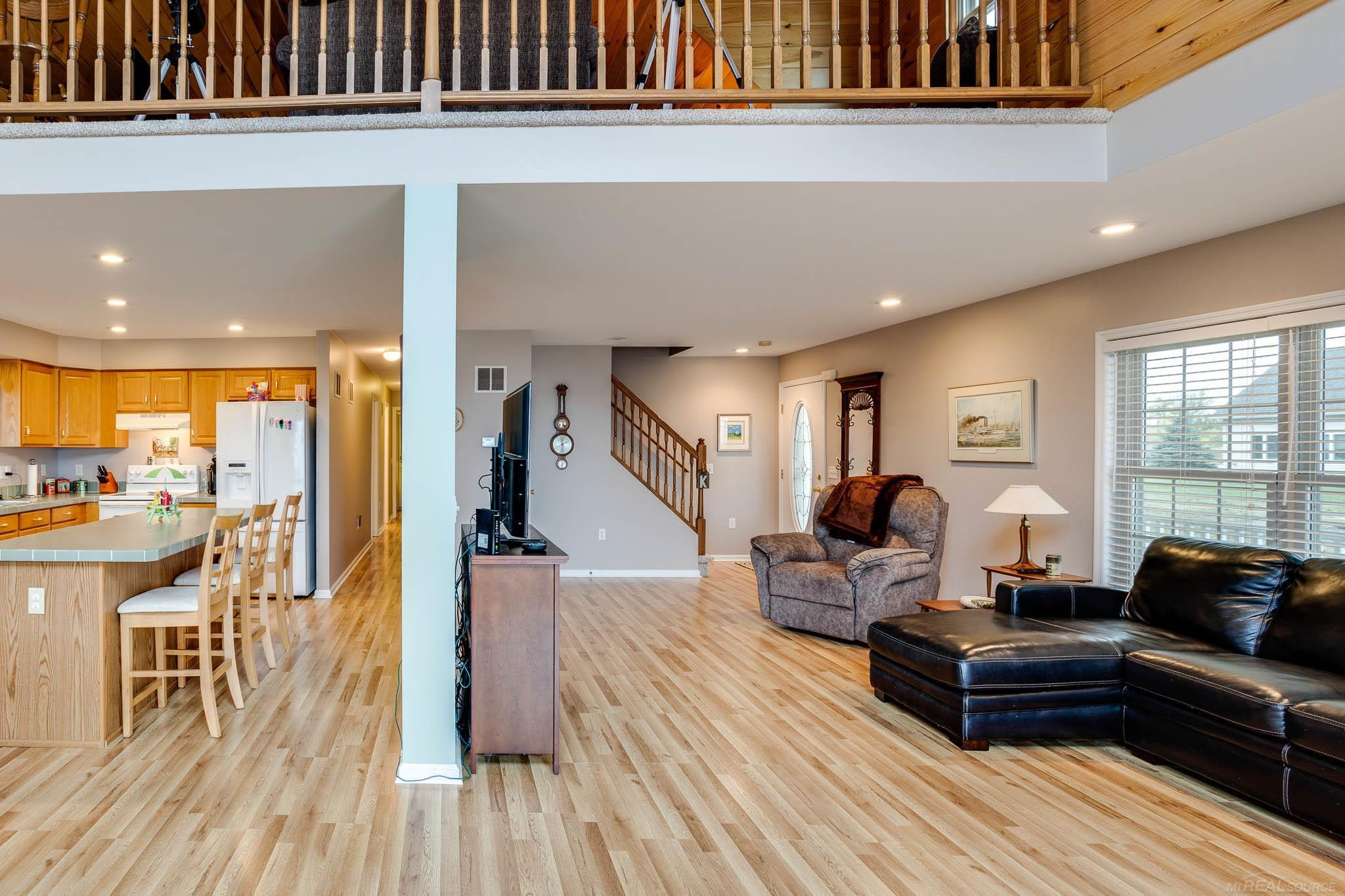 5020 Shorefront Lane, MI — Photo 19