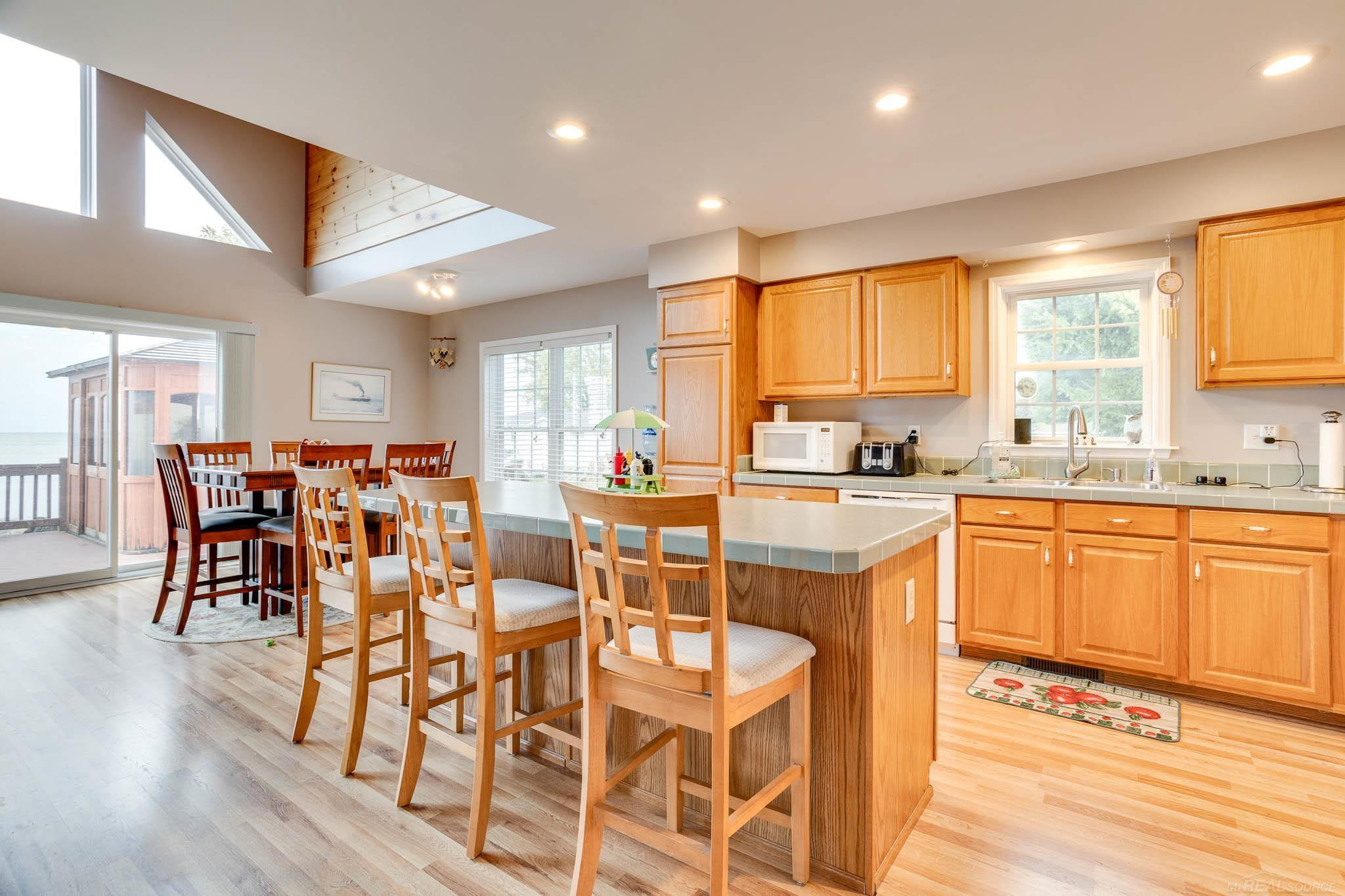 5020 Shorefront Lane, MI — Photo 20