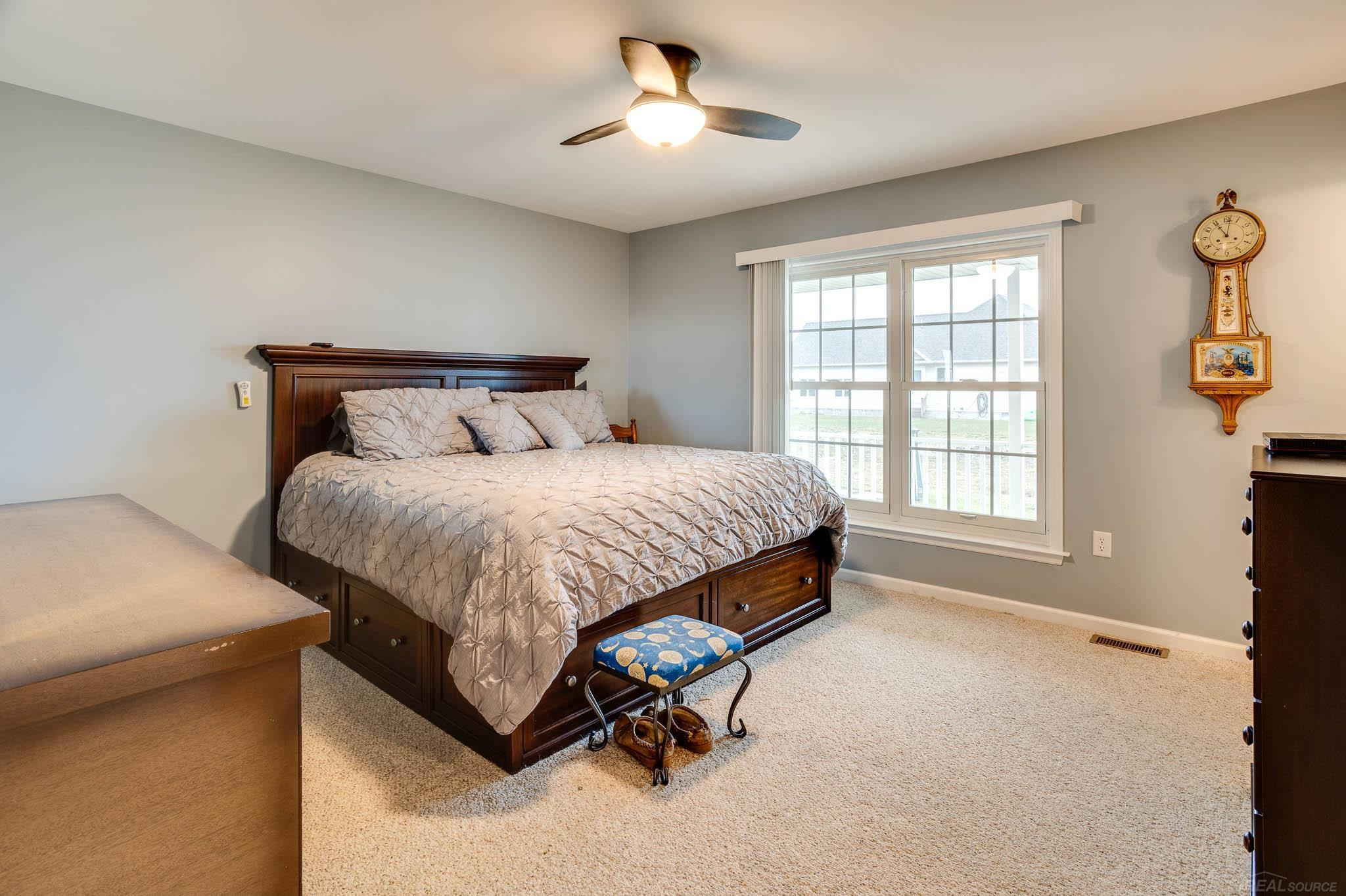 5020 Shorefront Lane, MI — Photo 24