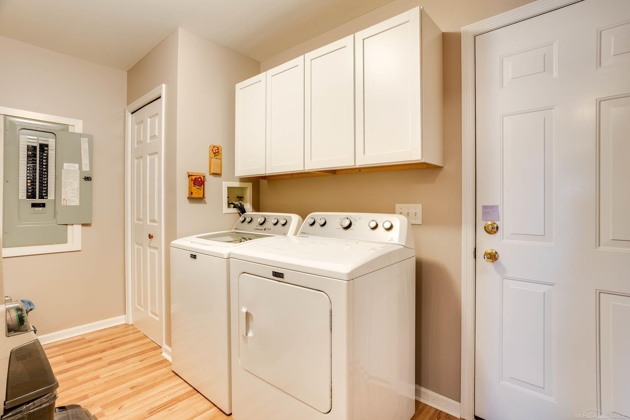 5020 Shorefront Lane, MI — Photo 30