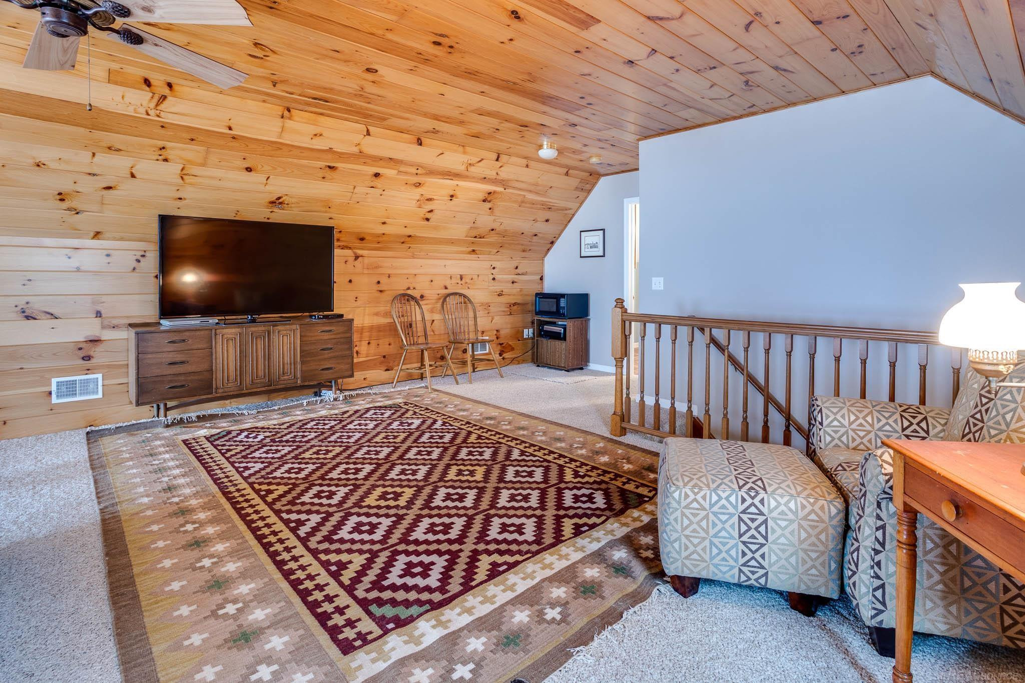 5020 Shorefront Lane, MI — Photo 33