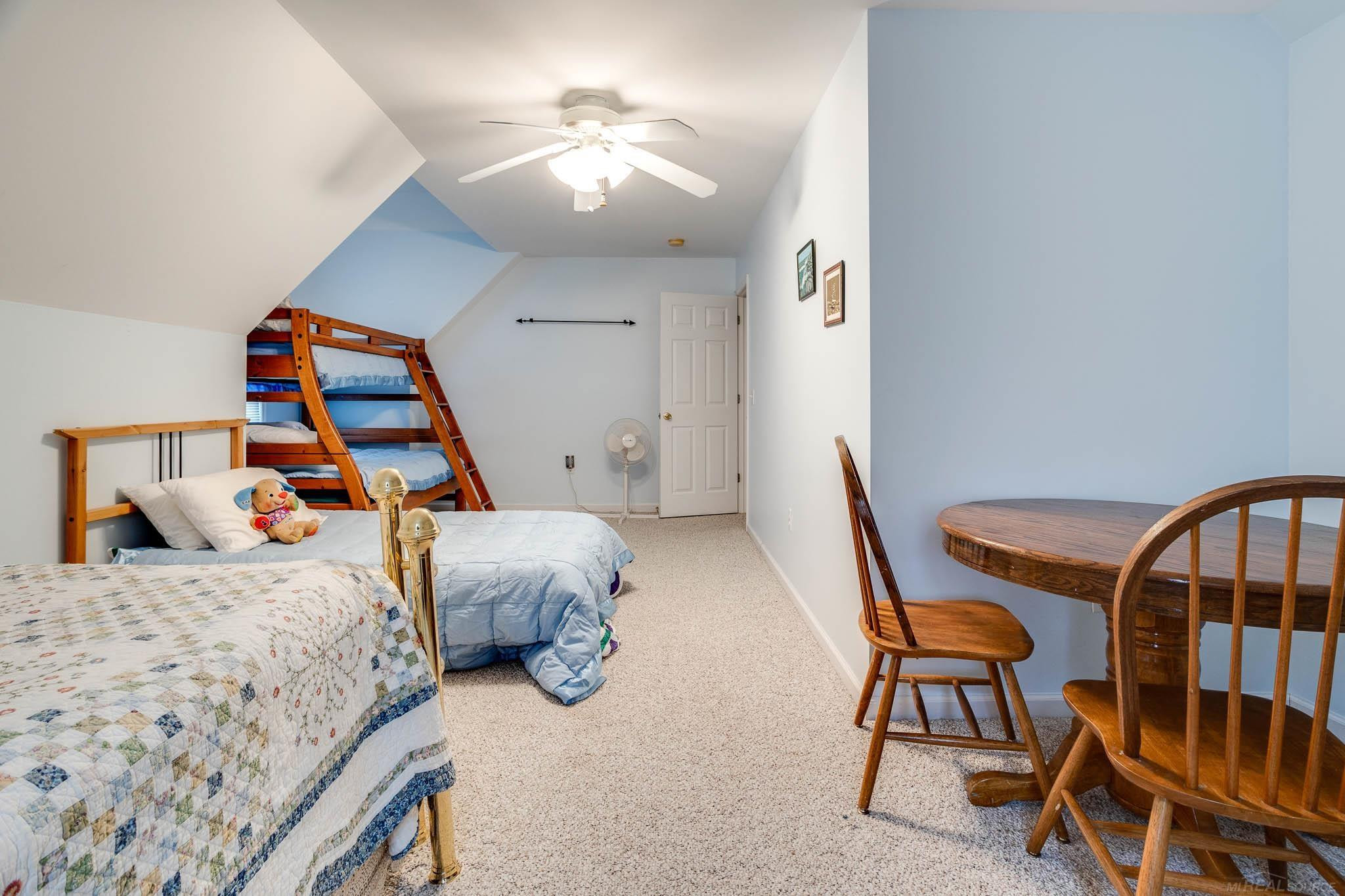 5020 Shorefront Lane, MI — Photo 37