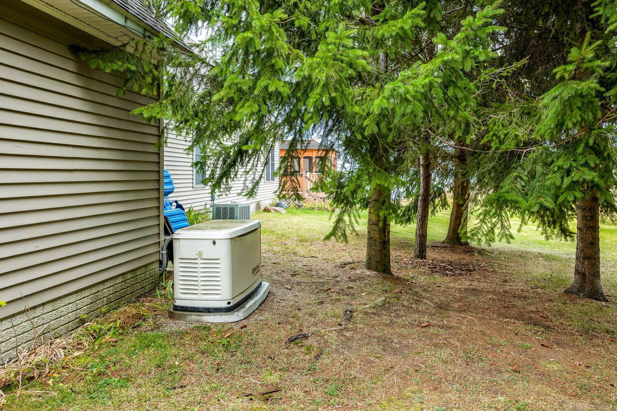5020 Shorefront Lane, MI — Photo 42