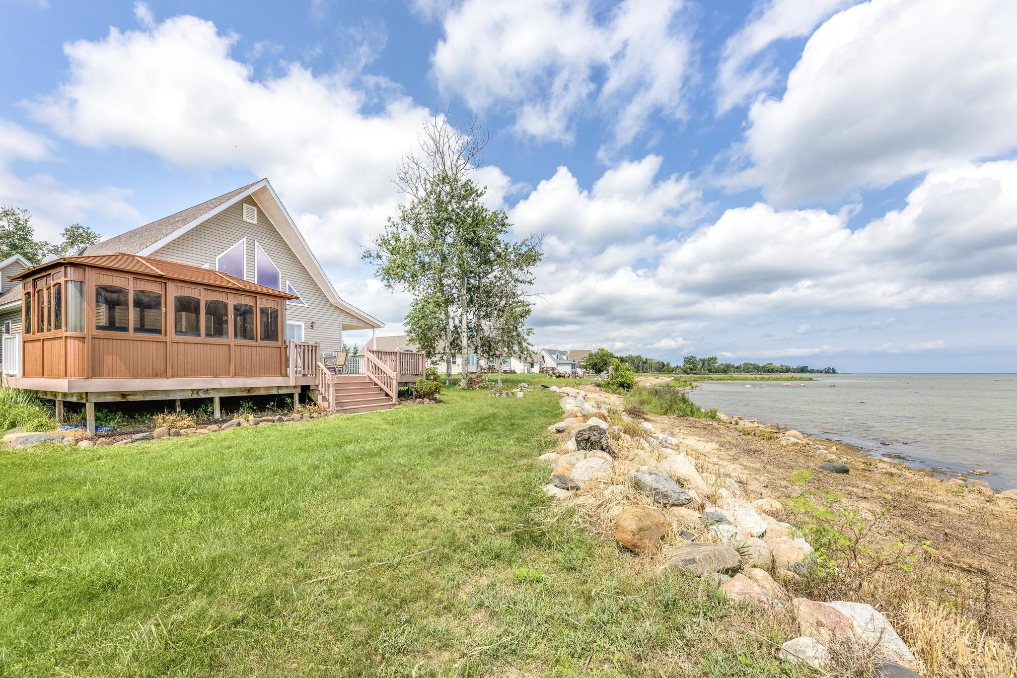 5020 Shorefront Lane, MI — Photo 44
