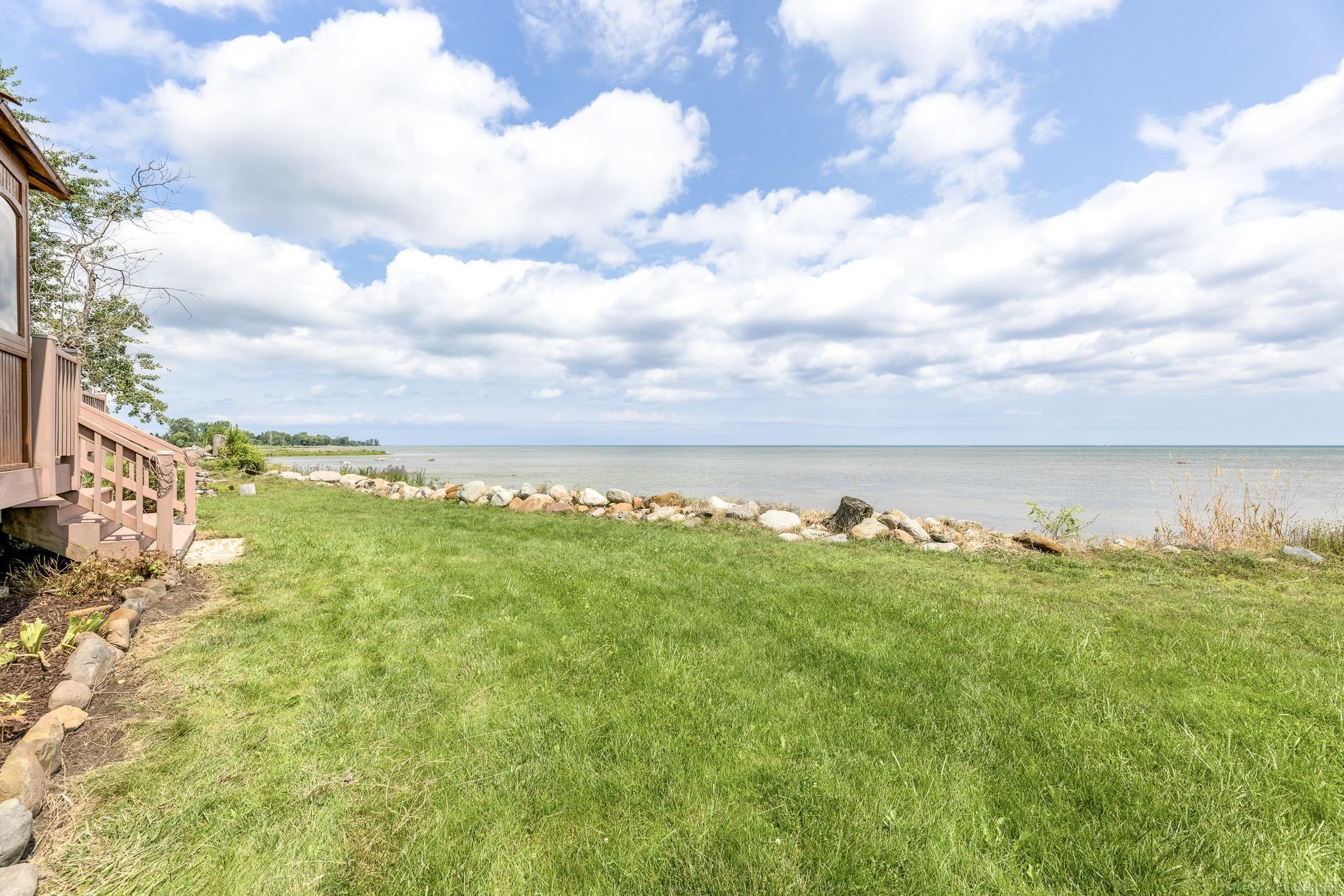 5020 Shorefront Lane, MI — Photo 45