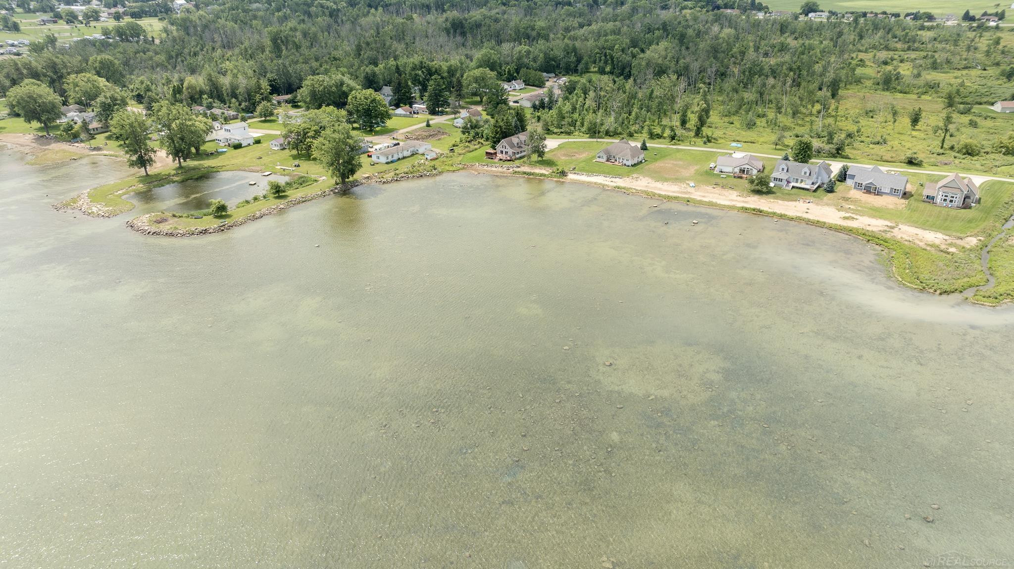 5020 Shorefront Lane, MI — Photo 48