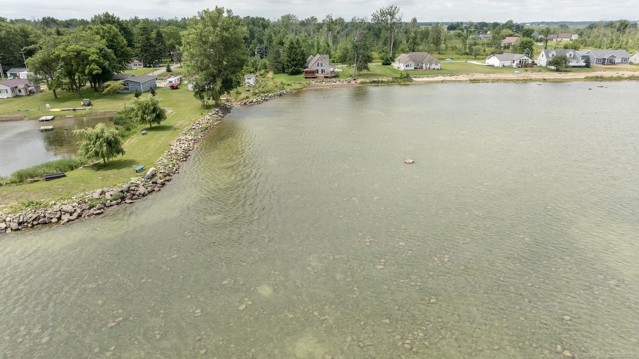 5020 Shorefront Lane, MI — Photo 50