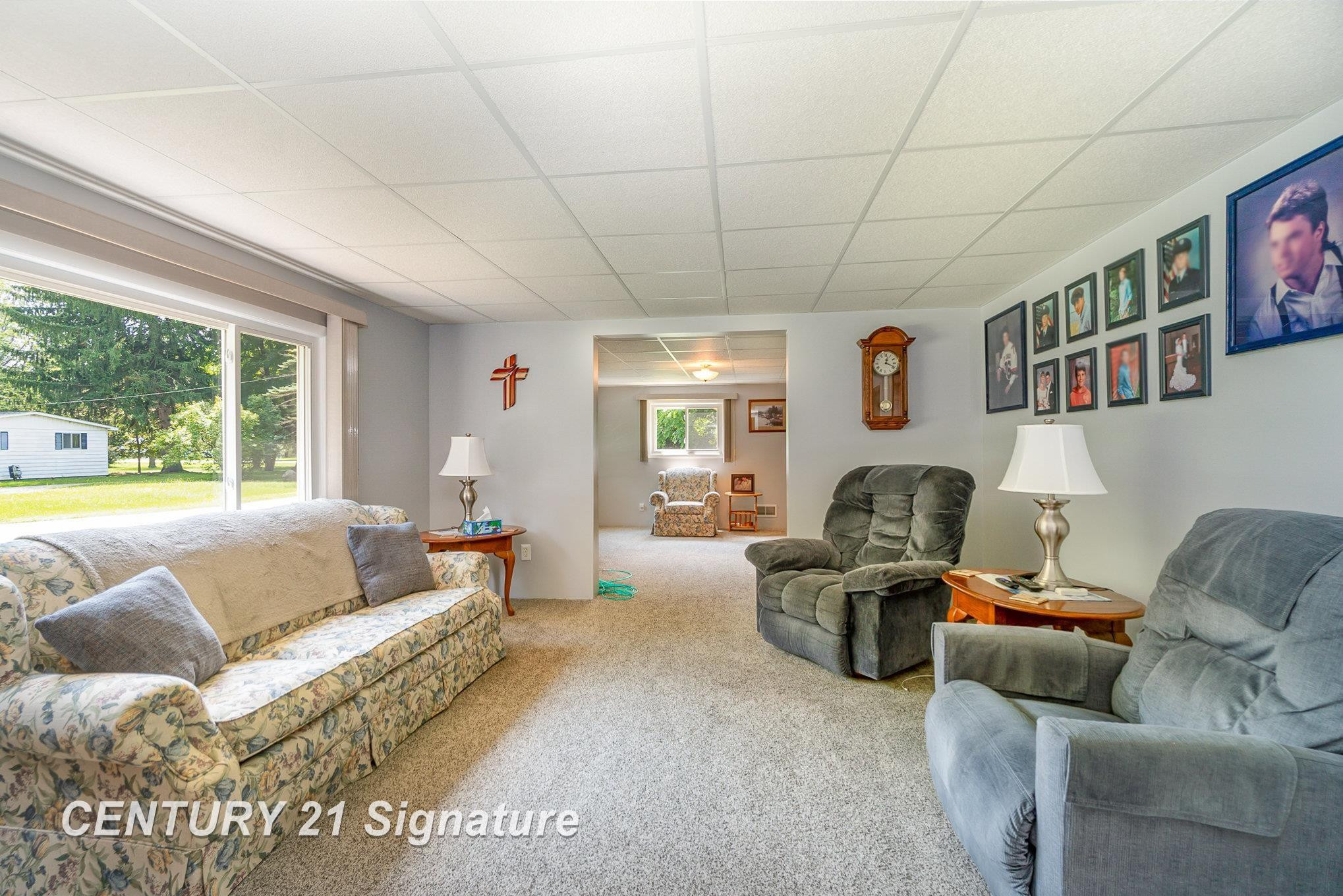 1015 Park Court, Saint Charles, MI 48655 — Photo 4