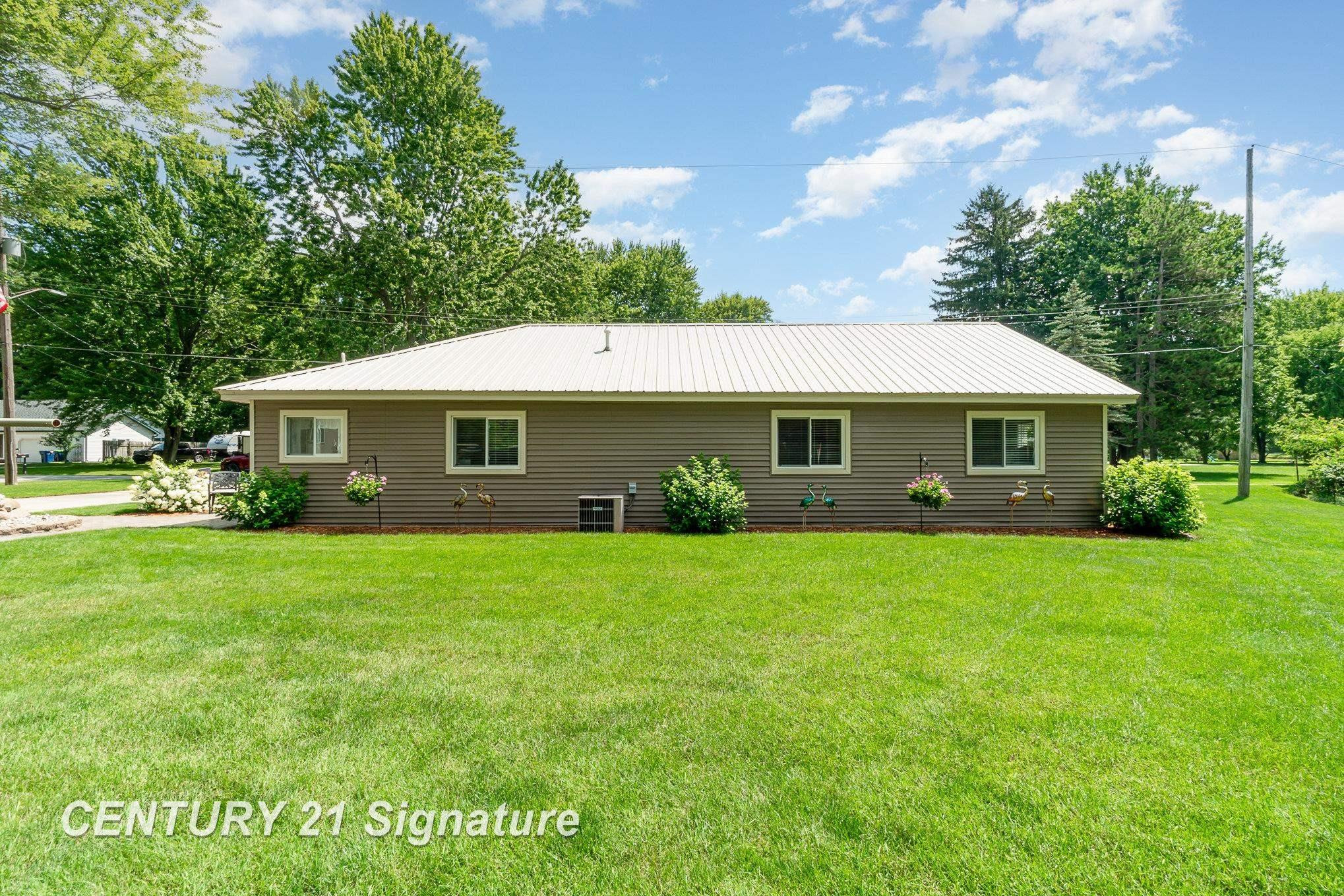 1015 Park Court, Saint Charles, MI 48655 — Photo 25