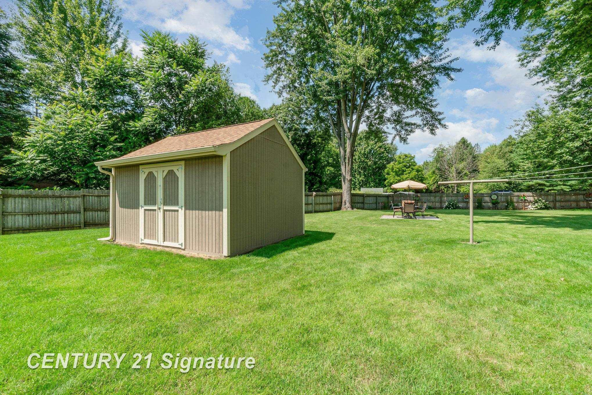 1015 Park Court, Saint Charles, MI 48655 — Photo 26