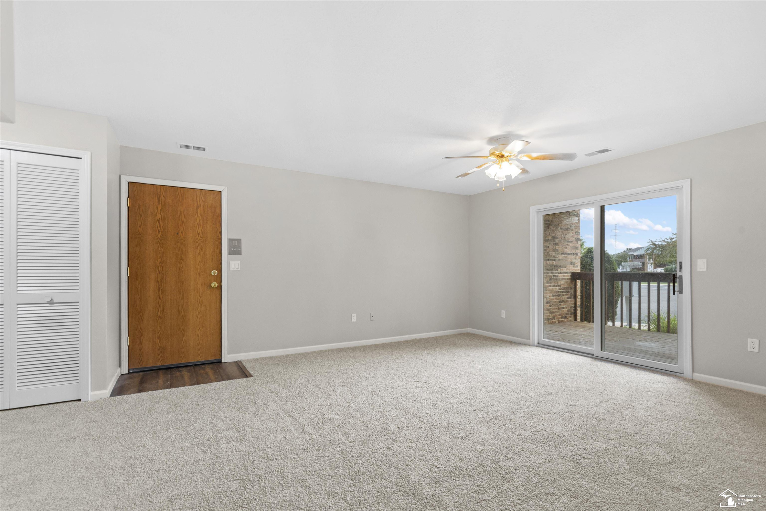 1405 Harbour, 145, Trenton, MI 48183 — Photo 3