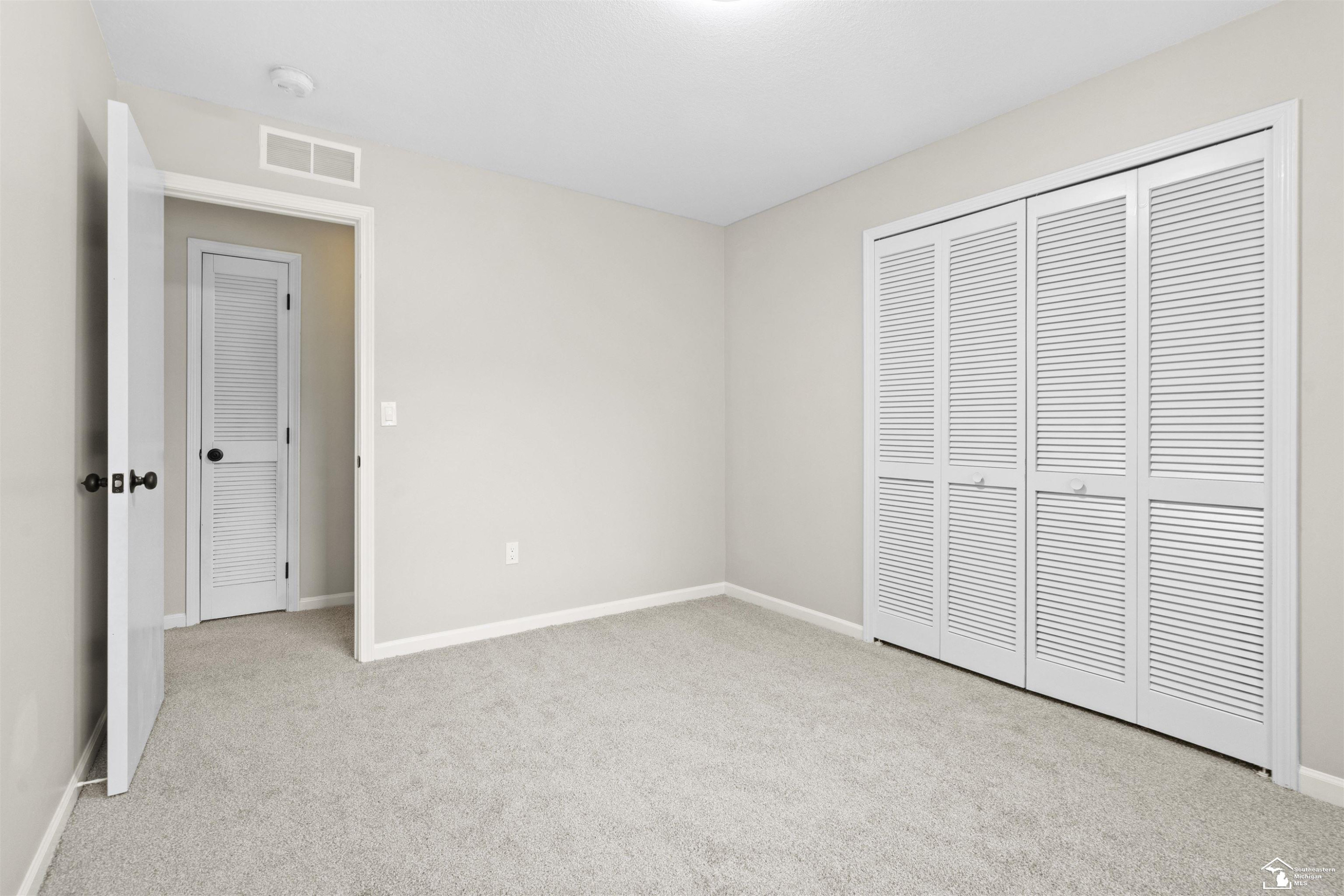 1405 Harbour, 145, Trenton, MI 48183 — Photo 15