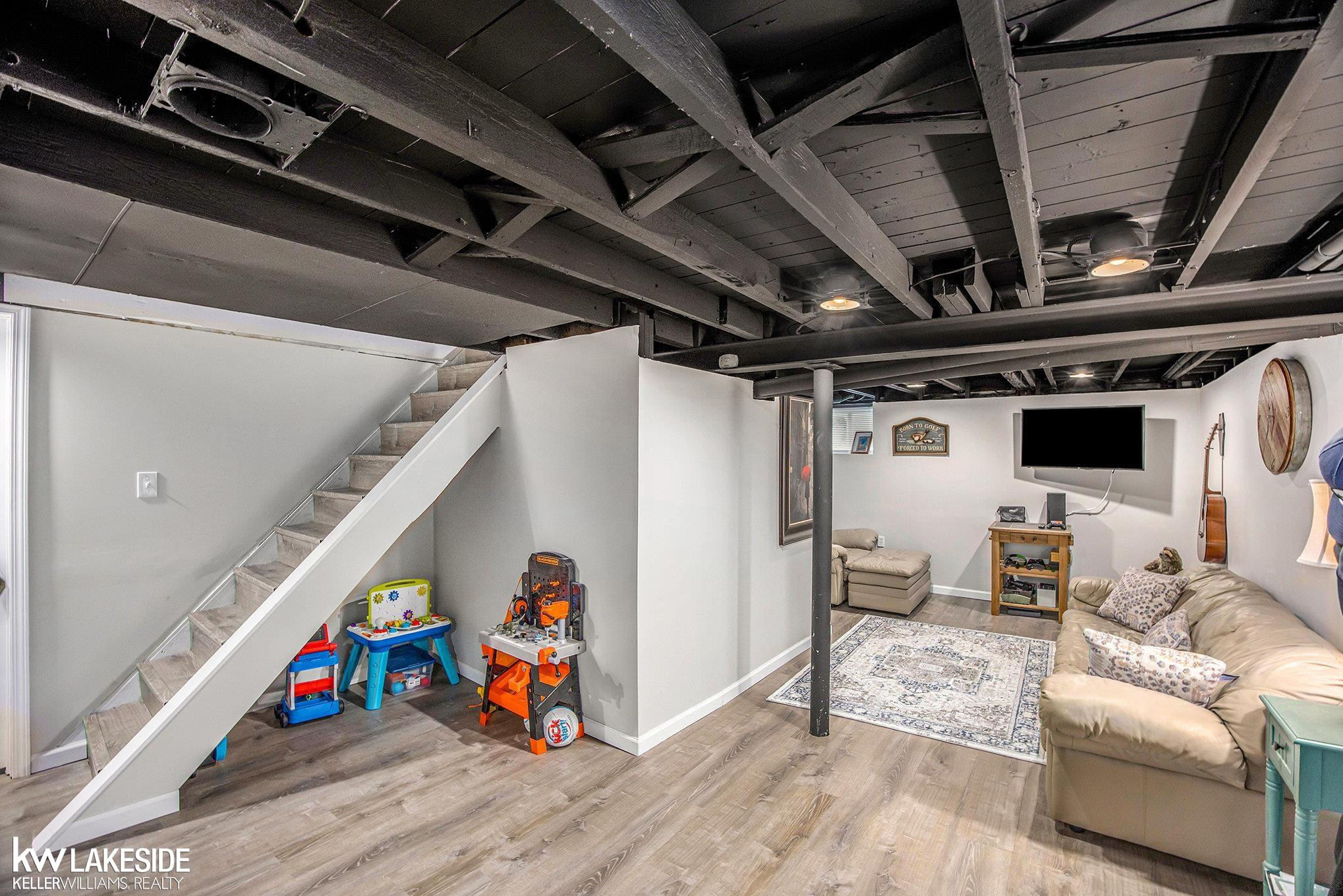 291 E Lafayette Street, MI 48065 — Photo 15