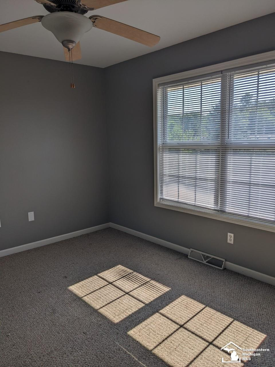 511 Mackinaw, Luna Pier, MI 48157 — Photo 9
