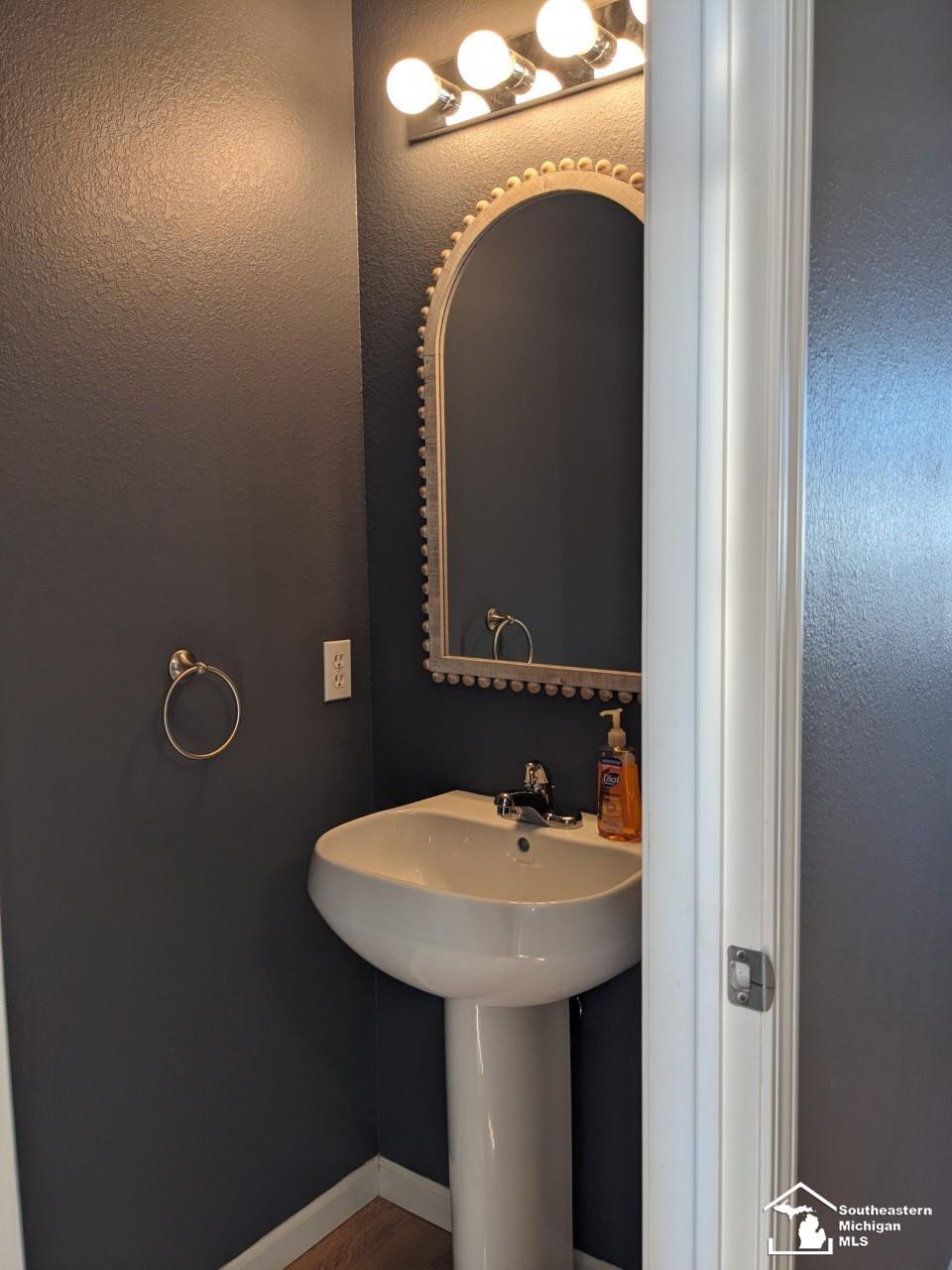 511 Mackinaw, Luna Pier, MI 48157 — Photo 14