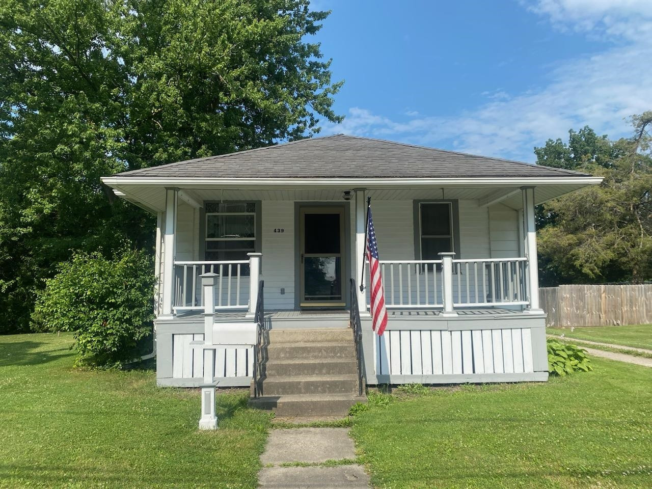 439 N Beck, Sebewaing, MI 48759 — front exterior