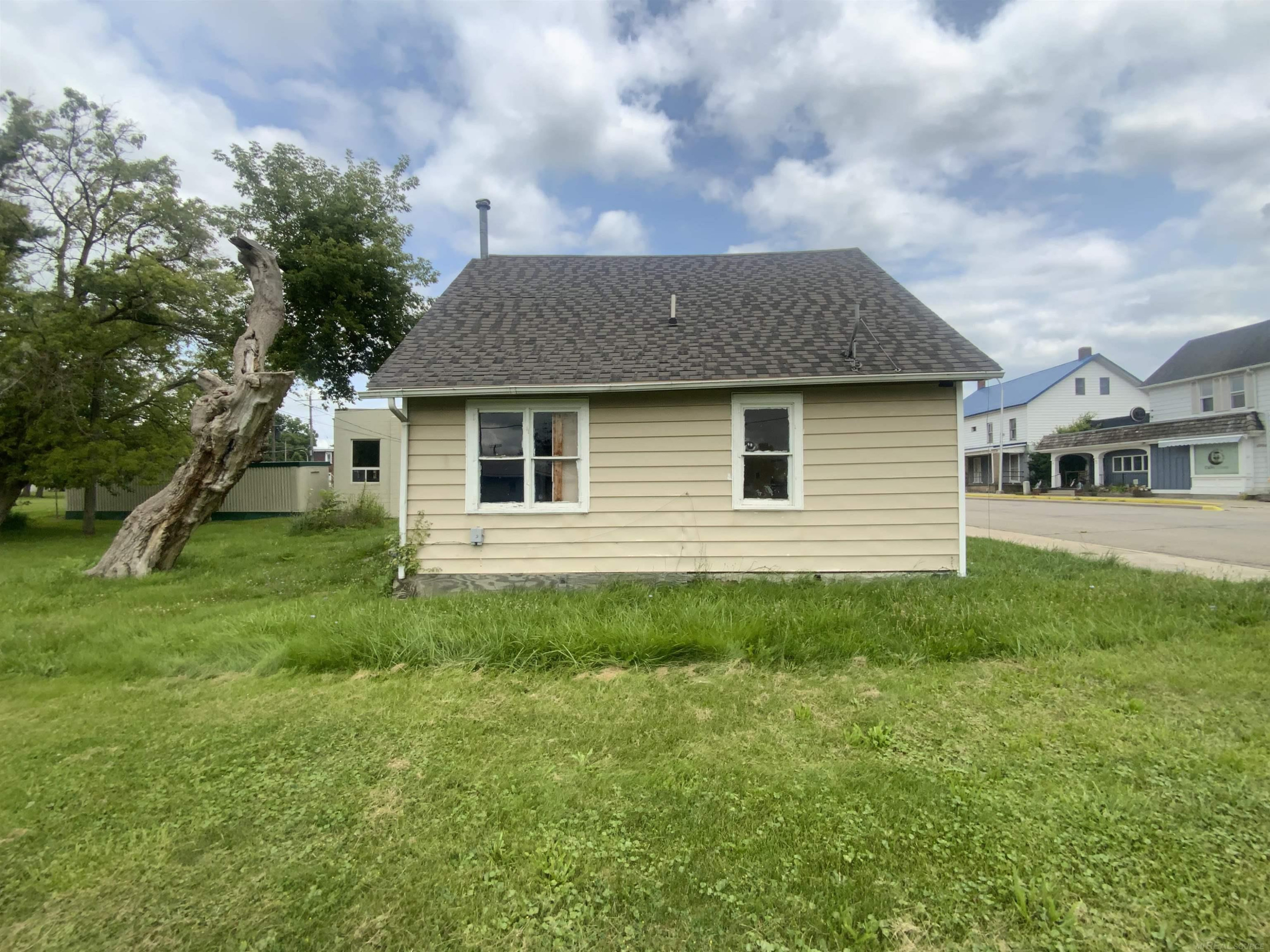 36 W Lapeer Road, Peck, MI 48466 — Photo 4