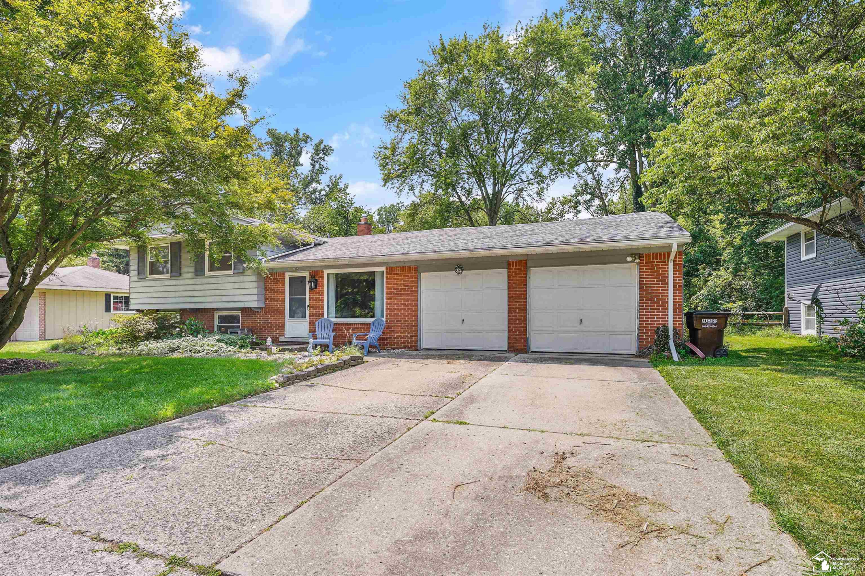 7303 Cranbrook, Lambertville, MI 48144 — front exterior