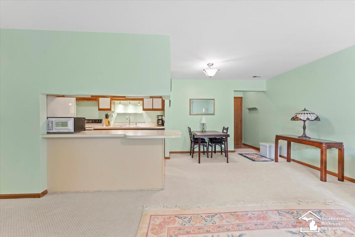 1315 Harbour, 3, Trenton, MI 48183 — Photo 7