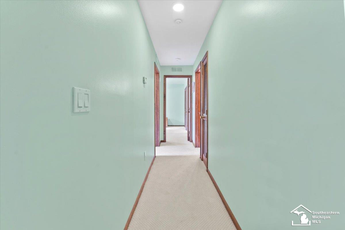 1315 Harbour, 3, Trenton, MI 48183 — Photo 12