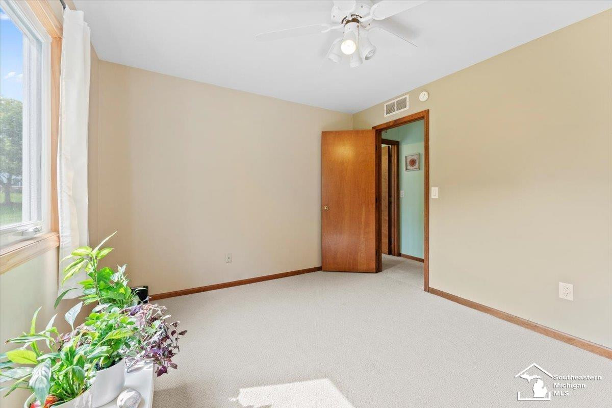 1315 Harbour, 3, Trenton, MI 48183 — Photo 14