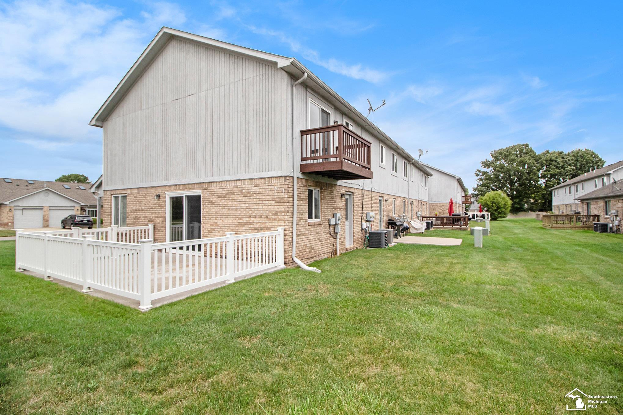 23353 Bunte, Trenton, MI 48183 — Photo 16