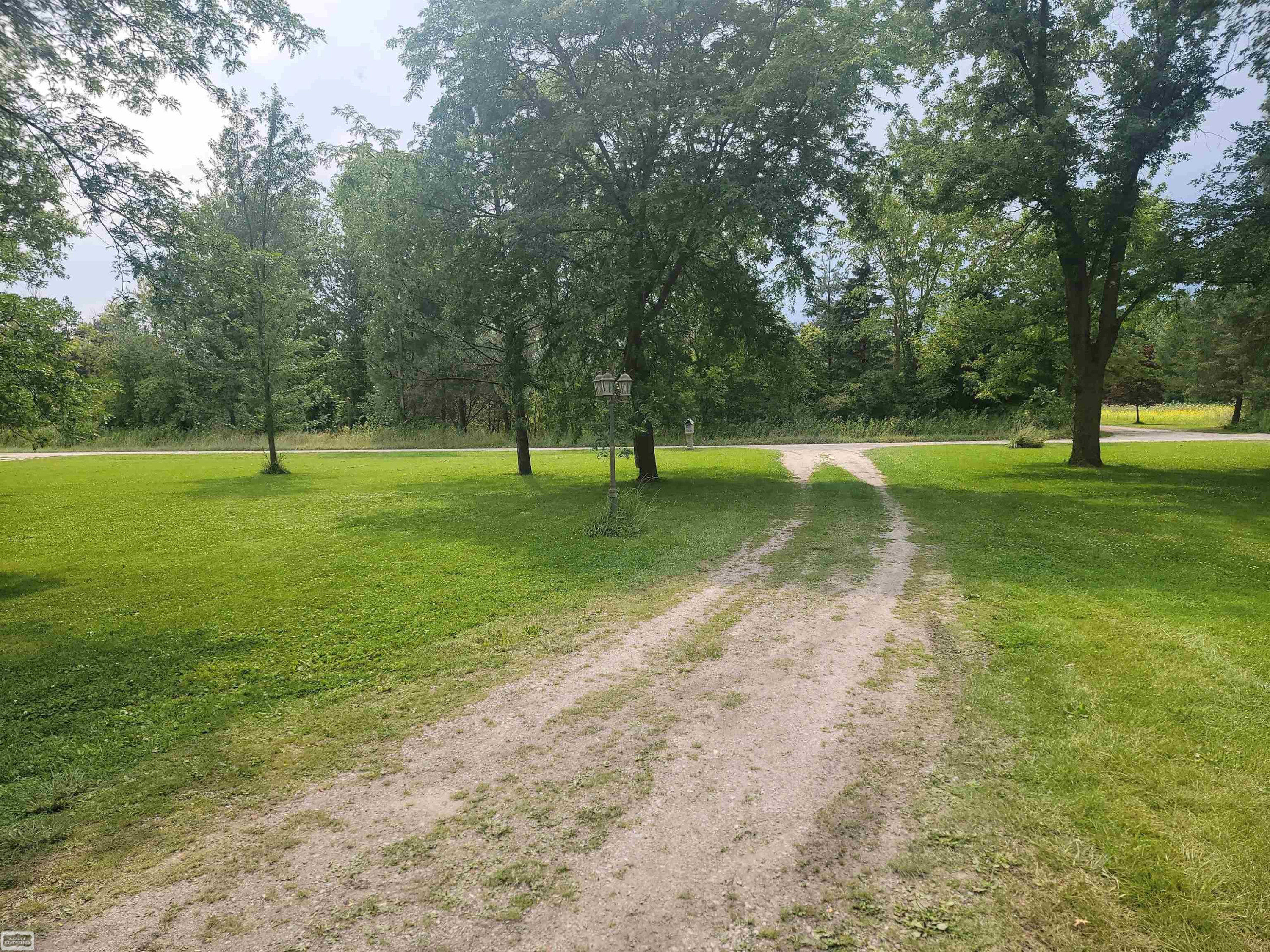 1040 Miller Road, MI — Photo 11
