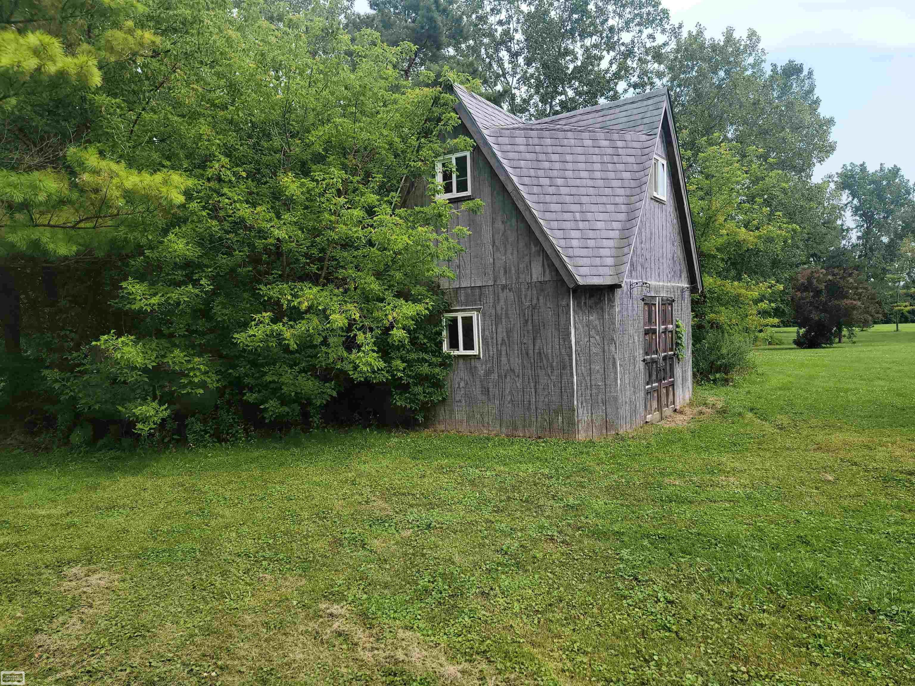 1040 Miller Road, MI — Photo 12