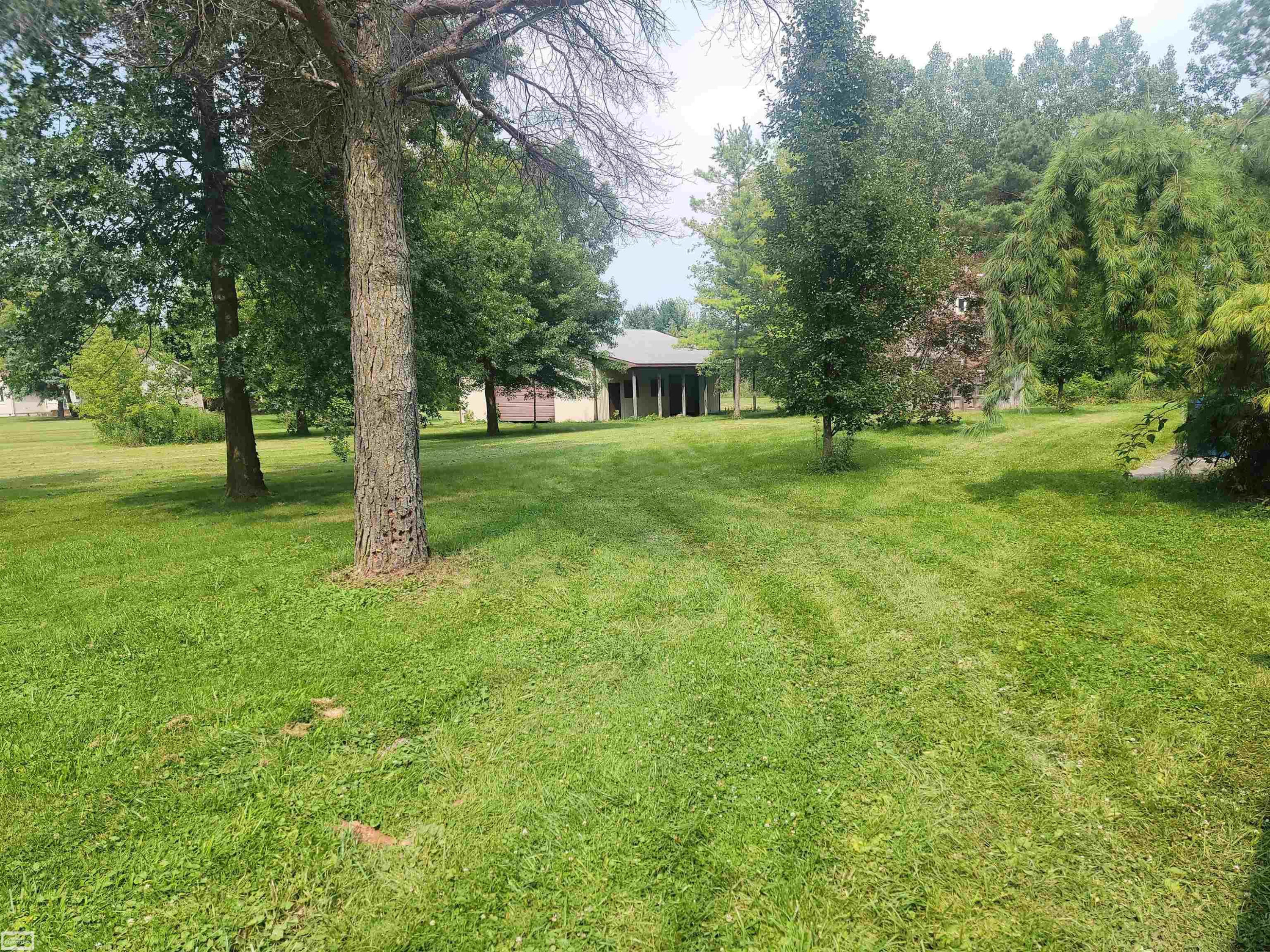 1040 Miller Road, MI — Photo 15