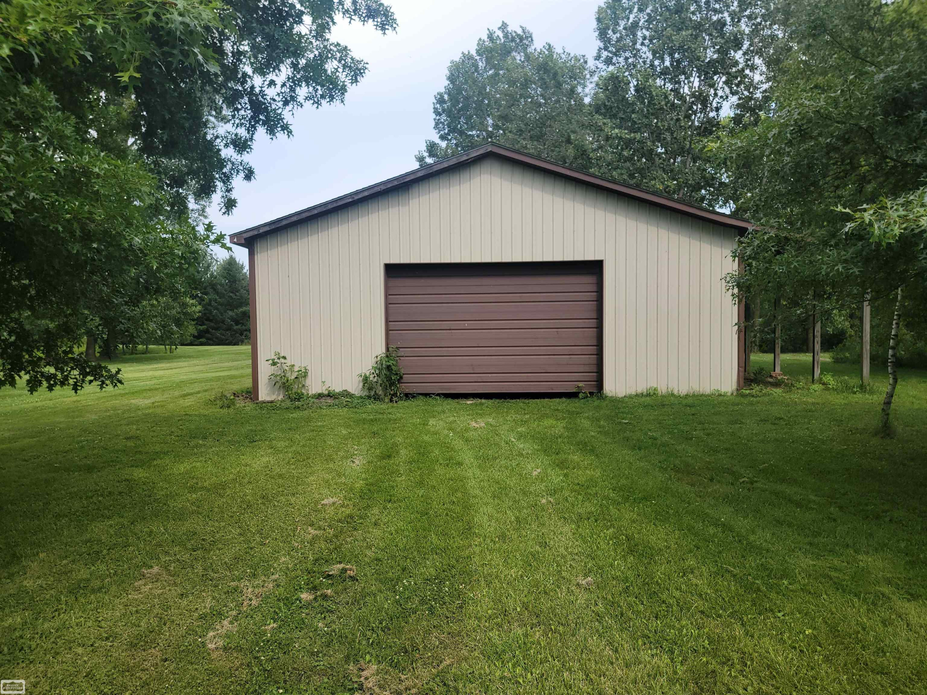 1040 Miller Road, MI — Photo 19