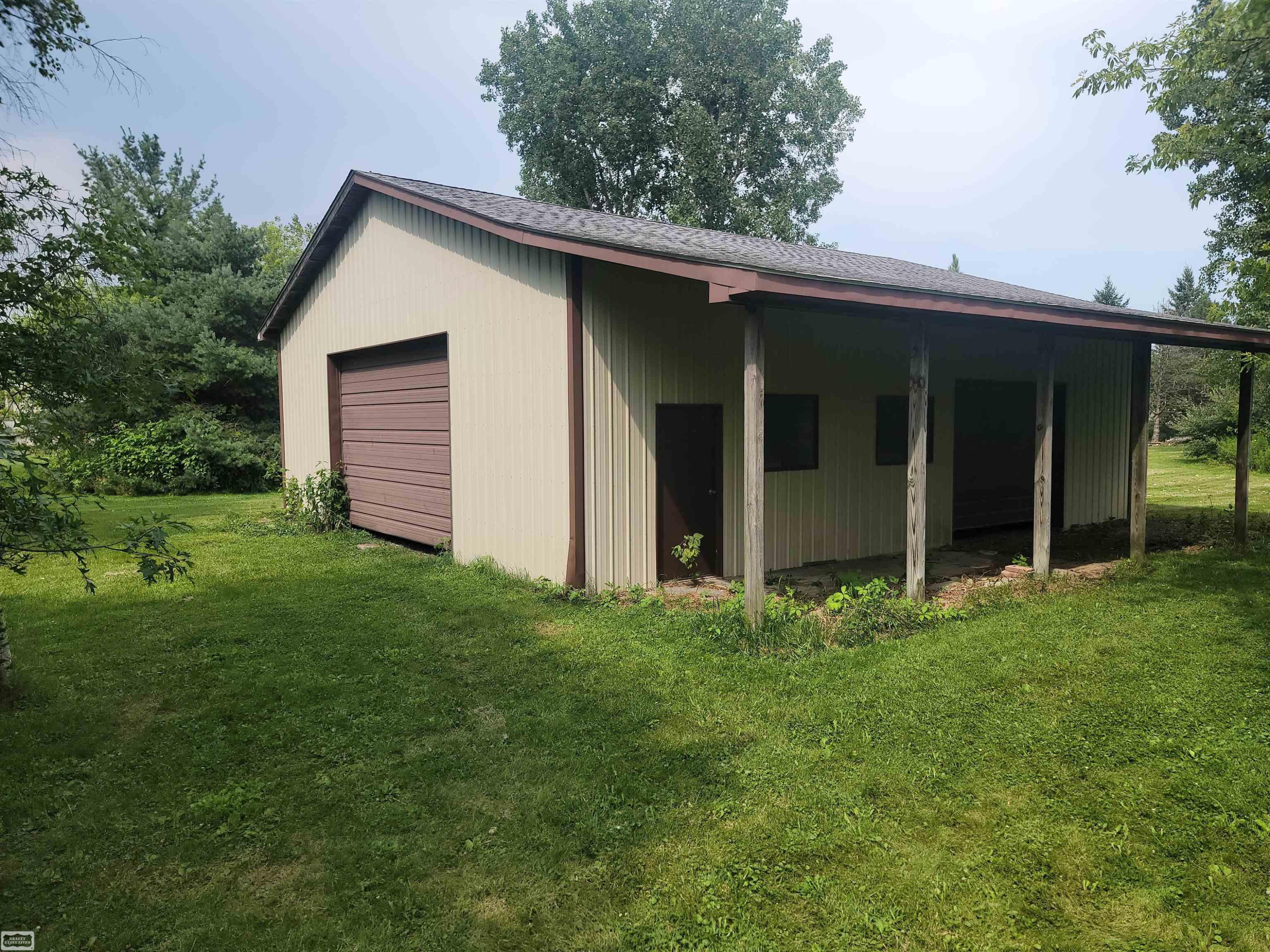 1040 Miller Road, MI — Photo 20