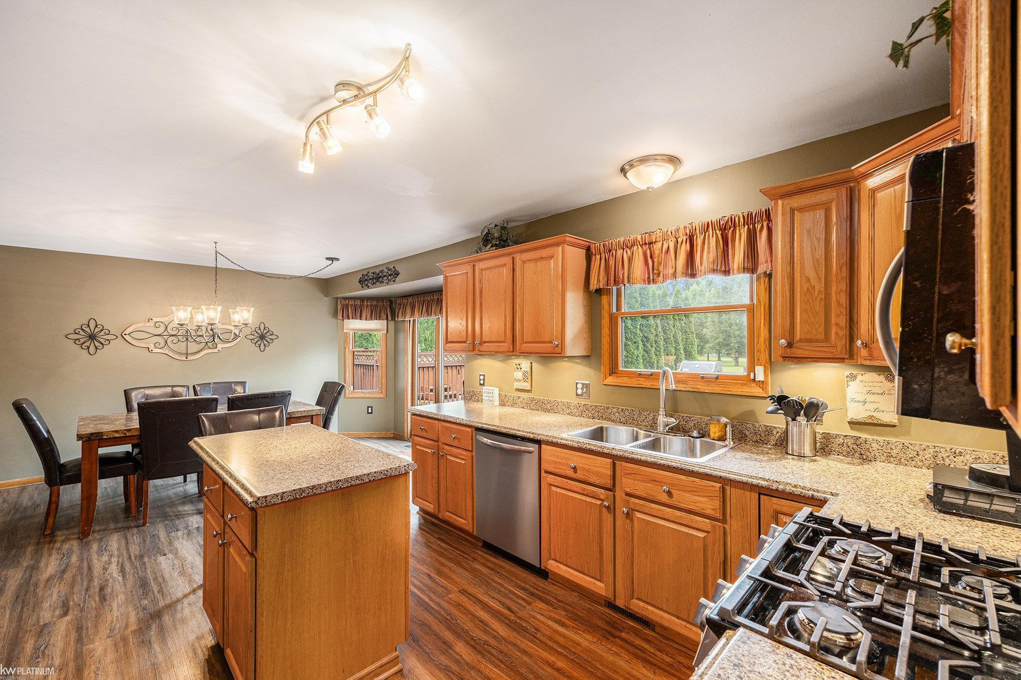 71343 Lucille Drive, MI 48062 — Photo 8