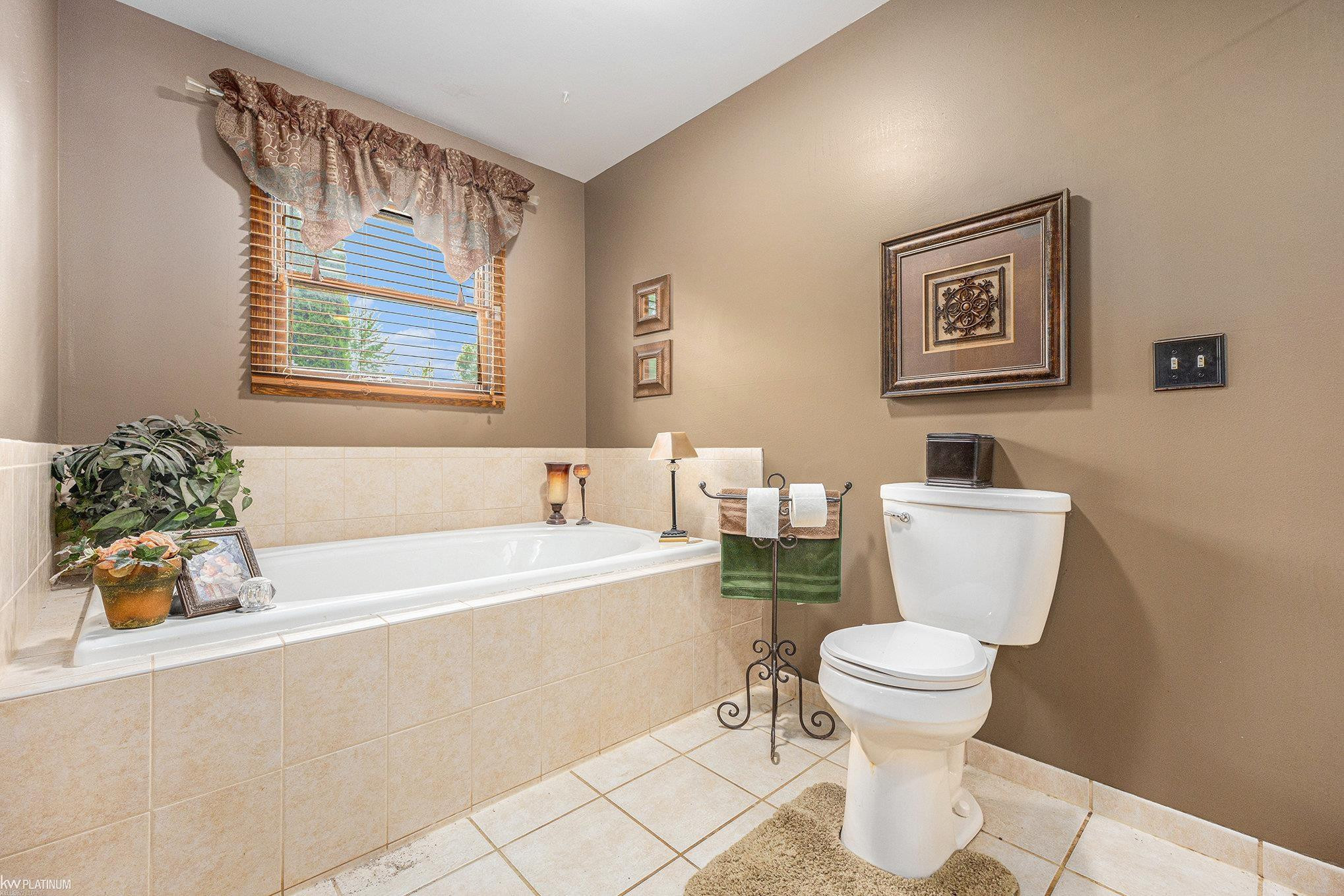 71343 Lucille Drive, MI 48062 — Photo 13