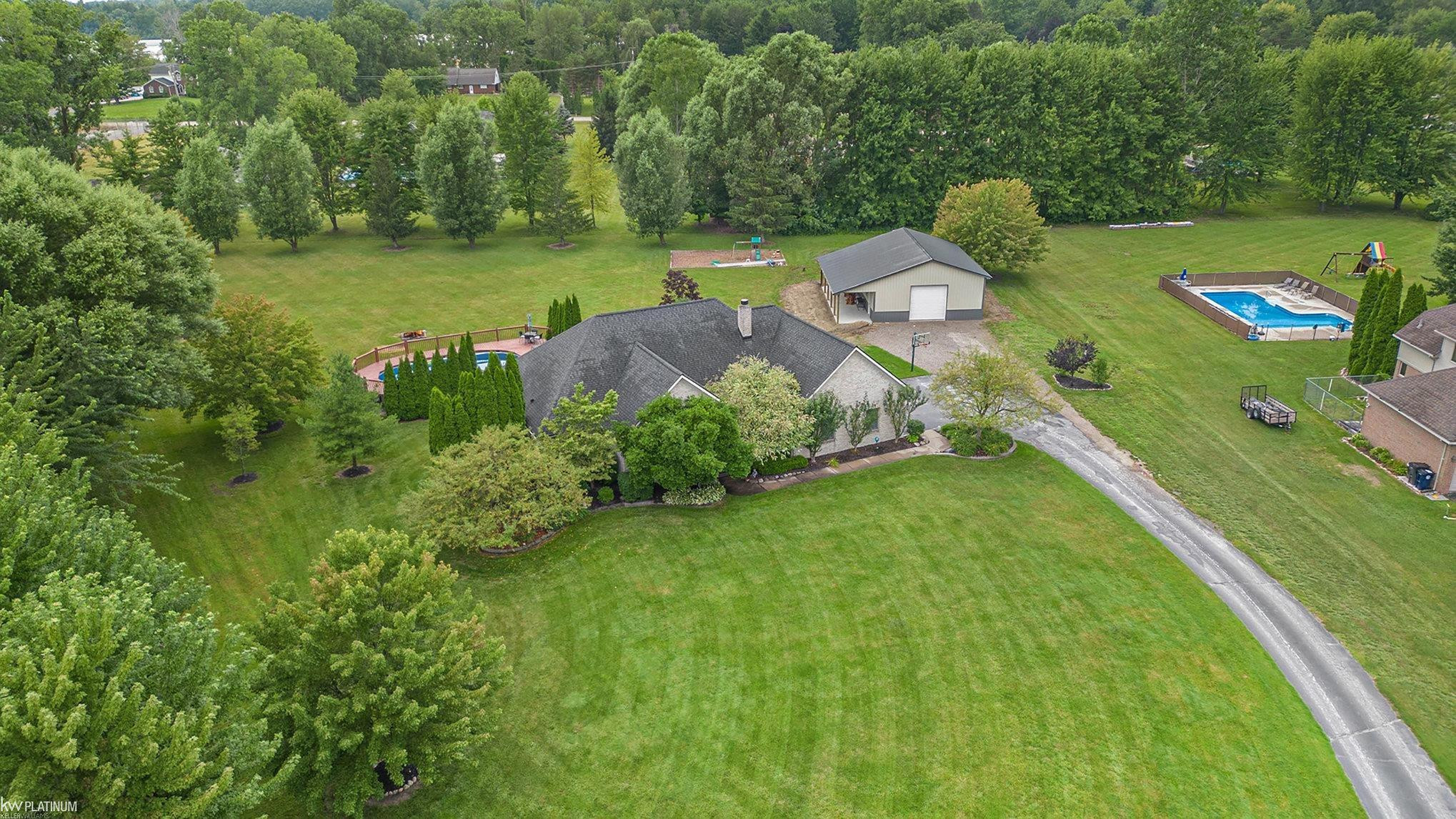 71343 Lucille Drive, MI 48062 — Photo 40