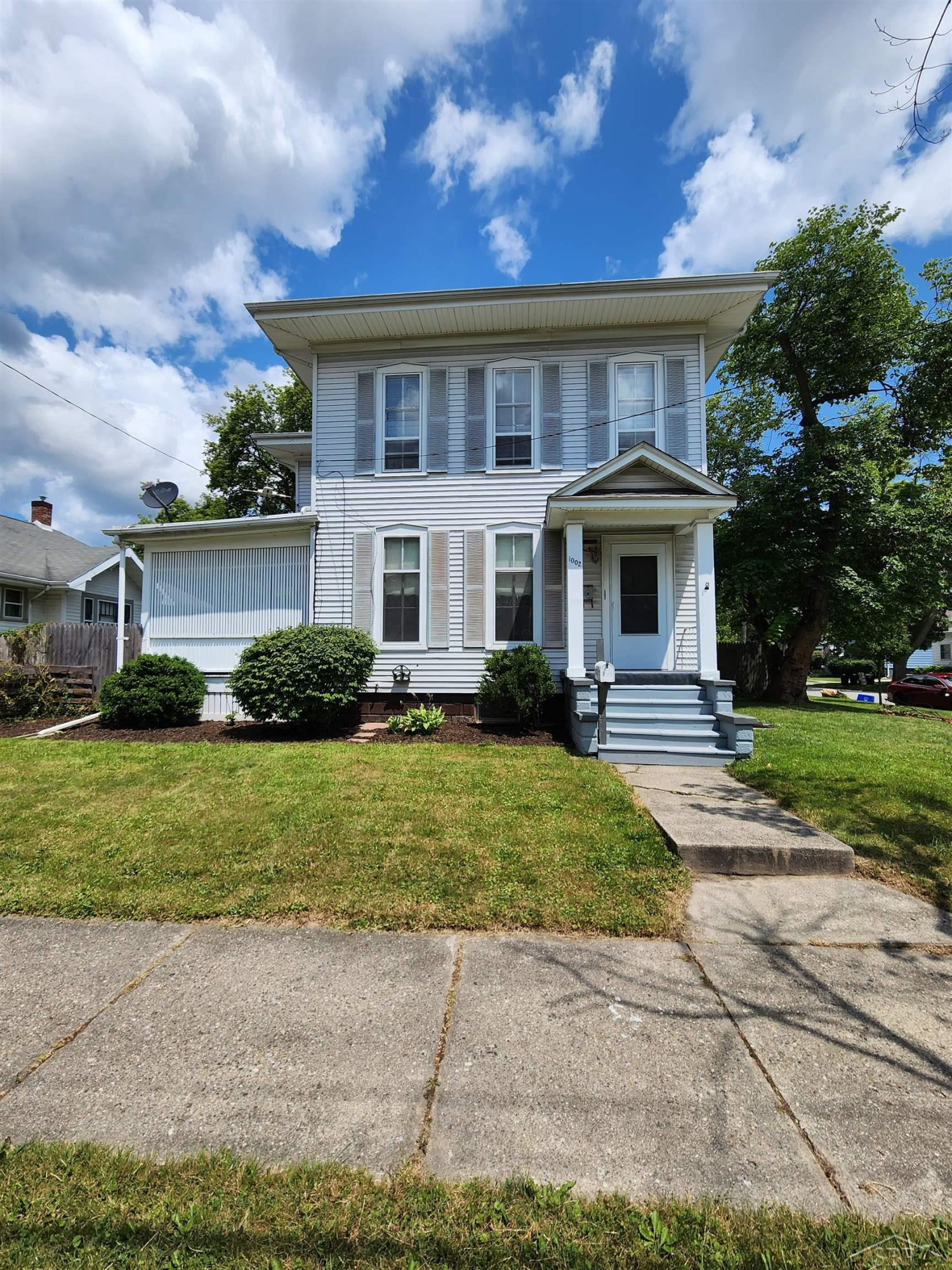 1002 Mackinaw Street, Saginaw, MI 48602