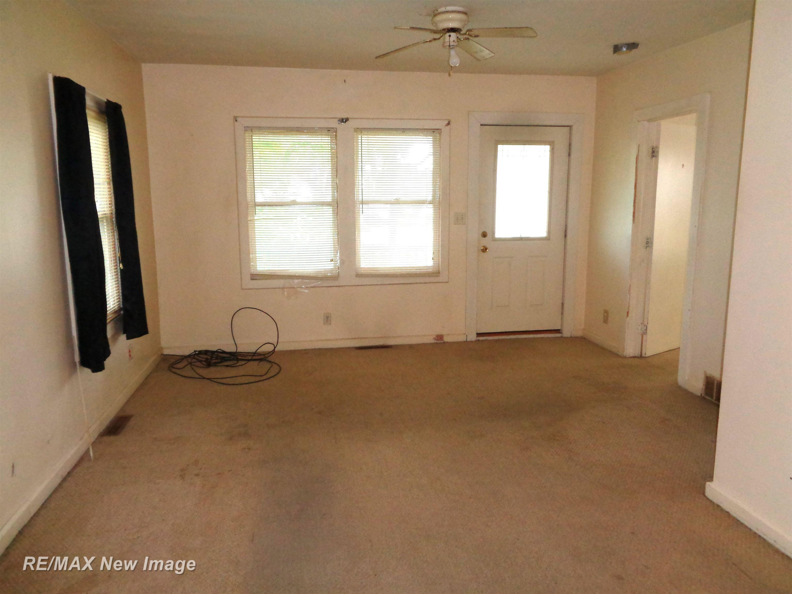 3996 East Road, Saginaw, MI 48601 — Photo 3
