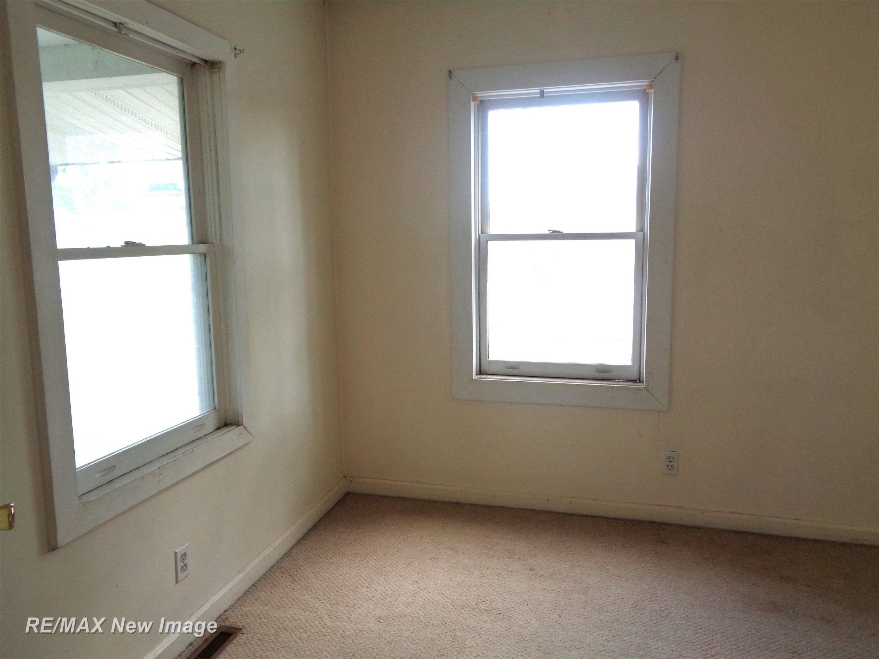 3996 East Road, Saginaw, MI 48601 — Photo 5