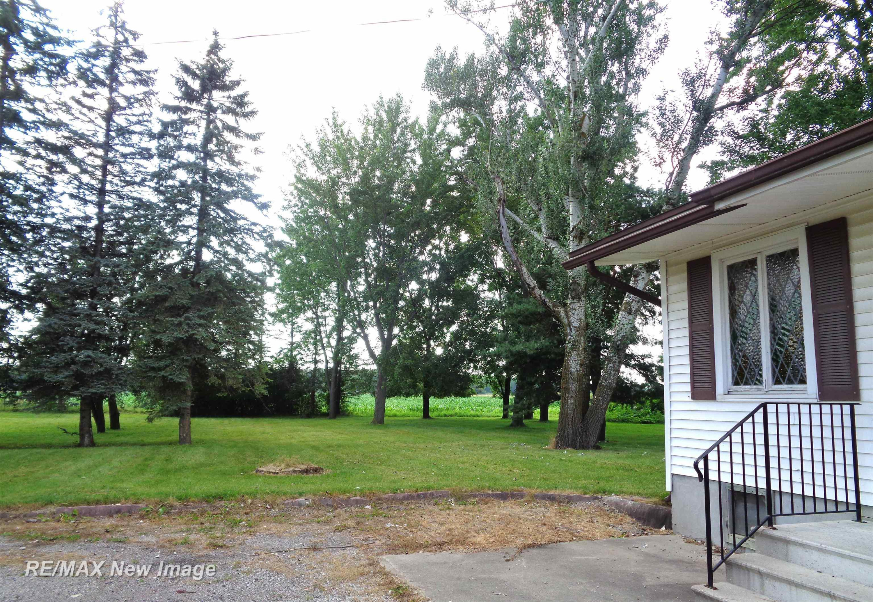 3996 East Road, Saginaw, MI 48601 — Photo 18