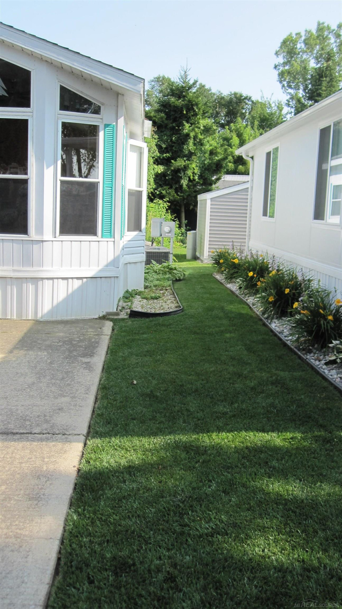 7184 Ben Franklin Drive, Lexington, MI 48450 — Photo 36