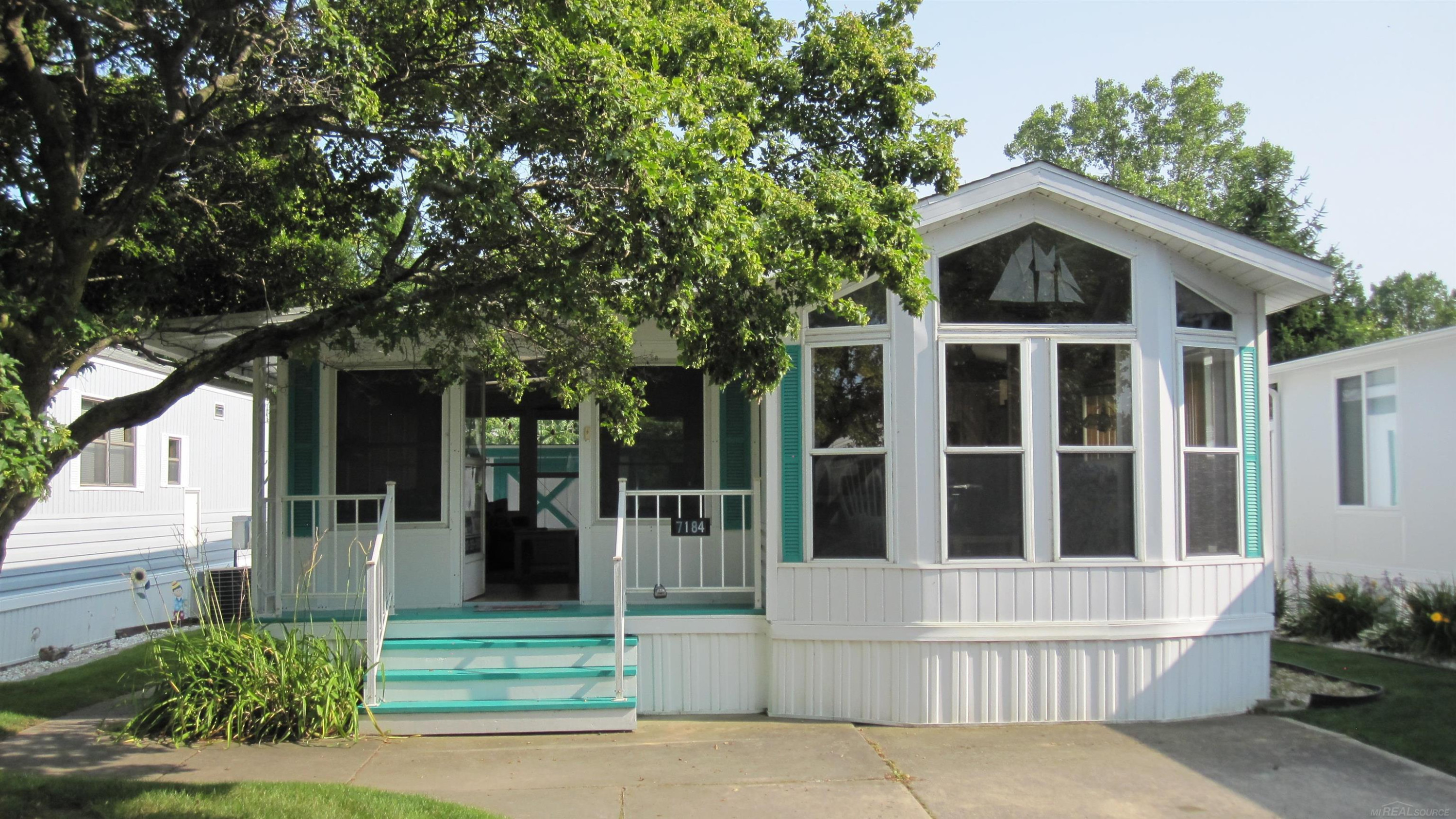 7184 Ben Franklin Drive, Lexington, MI 48450 — Photo 38