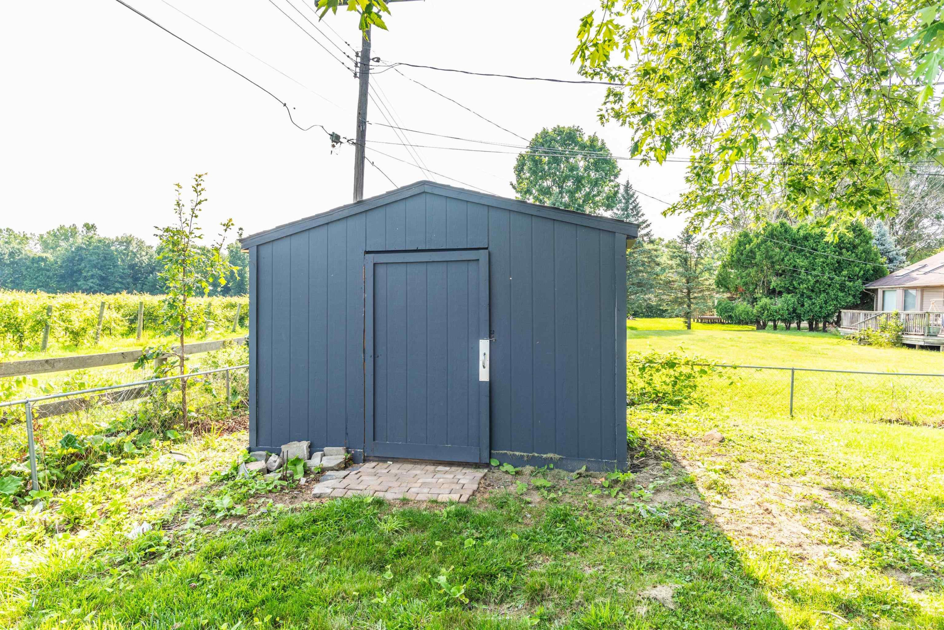 21630 Chester Road, MI — Photo 5