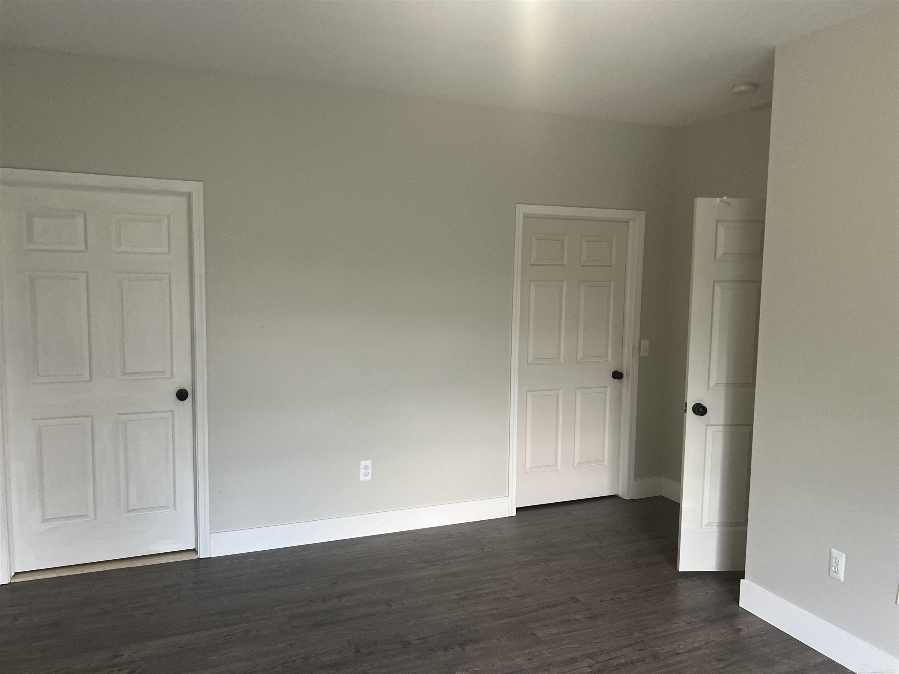 5733 twin oaks Drive, Sterling Heights, MI 48314 — Photo 13