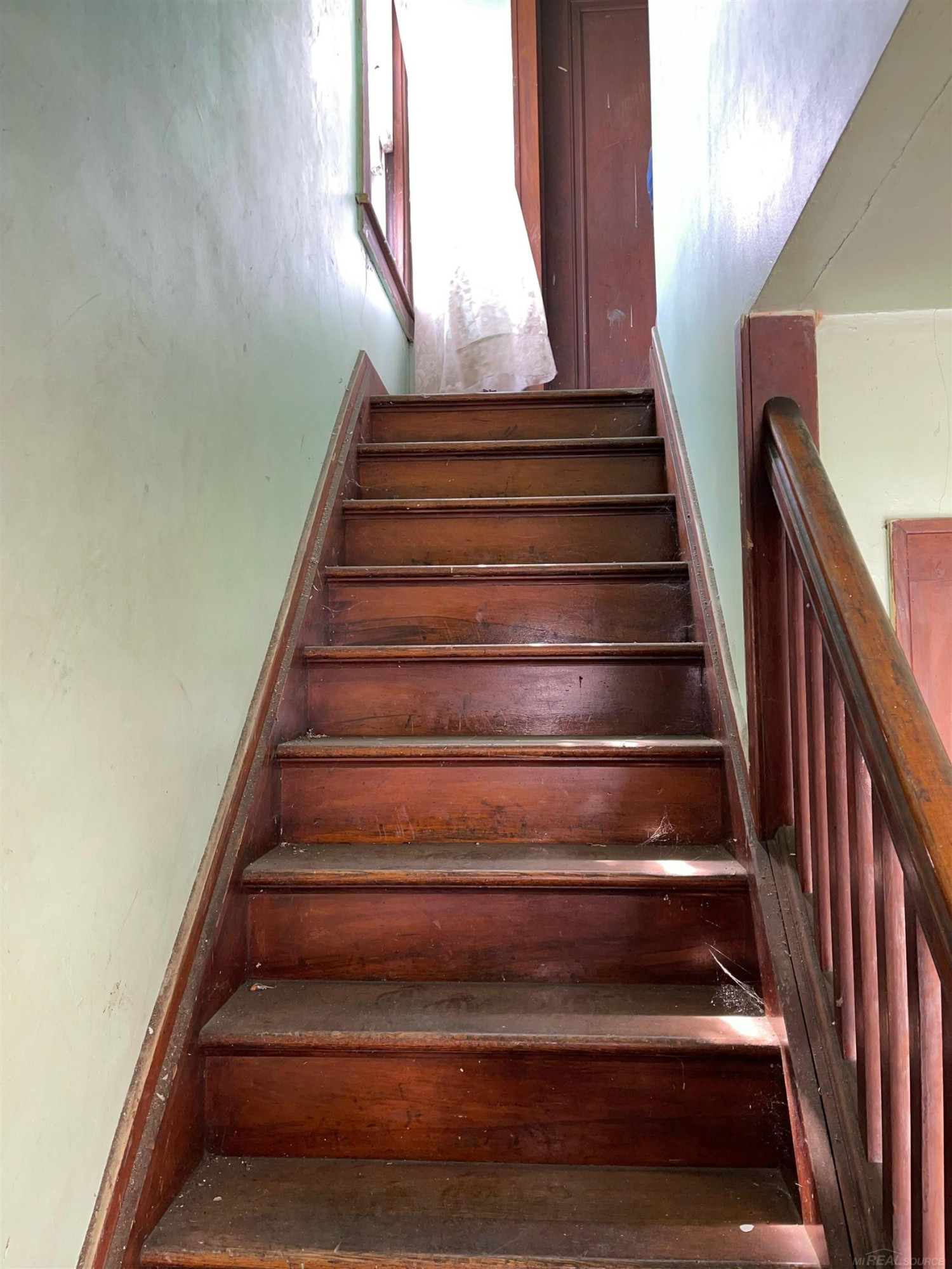 8901 Isham Avenue, Detroit, MI 48213 — Photo 14