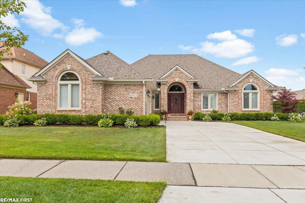 61627 Empire Road, South Lyon, MI, 48178