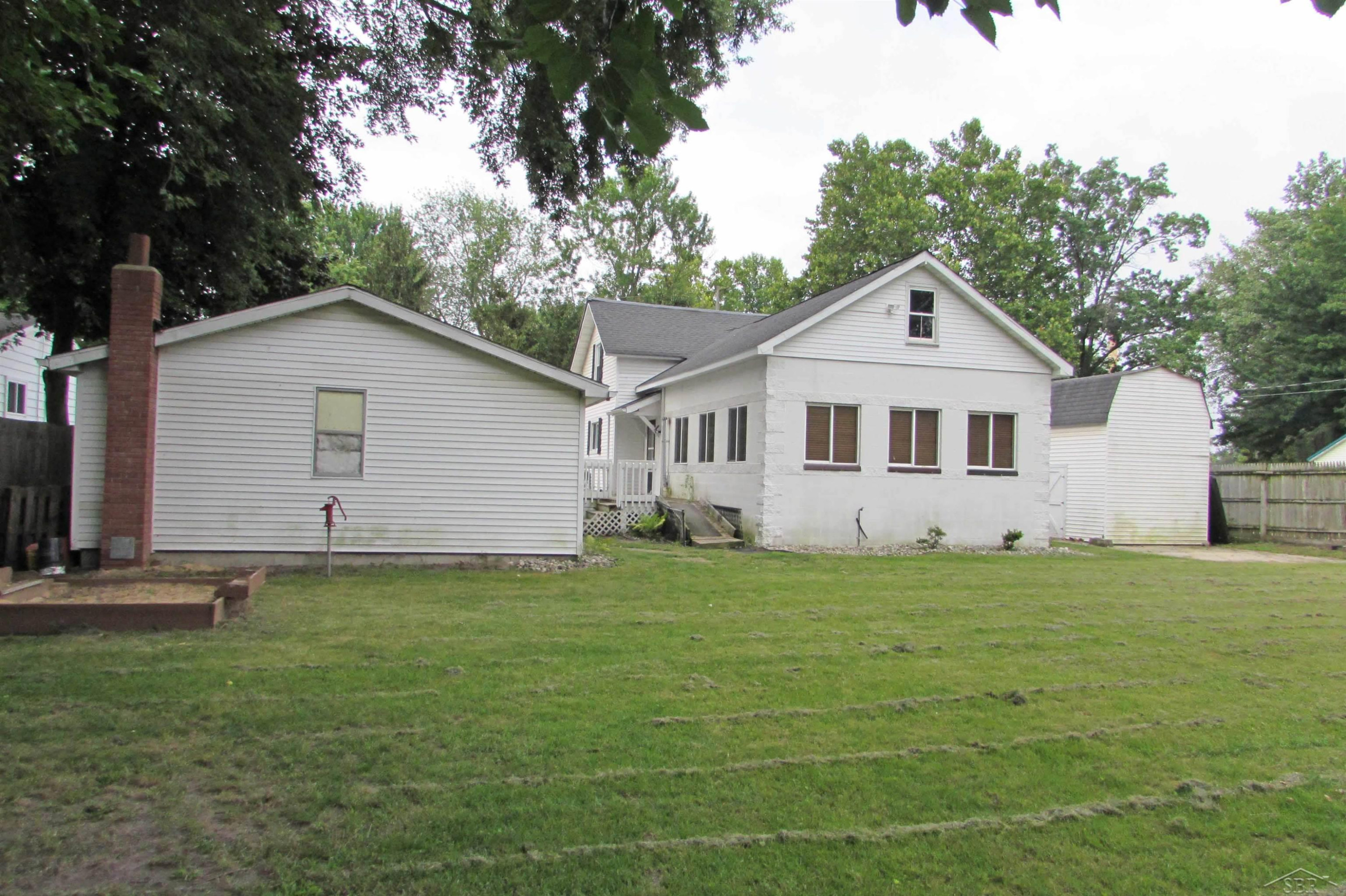 522 Lansing Street, Chesaning, MI 48616 — Photo 3
