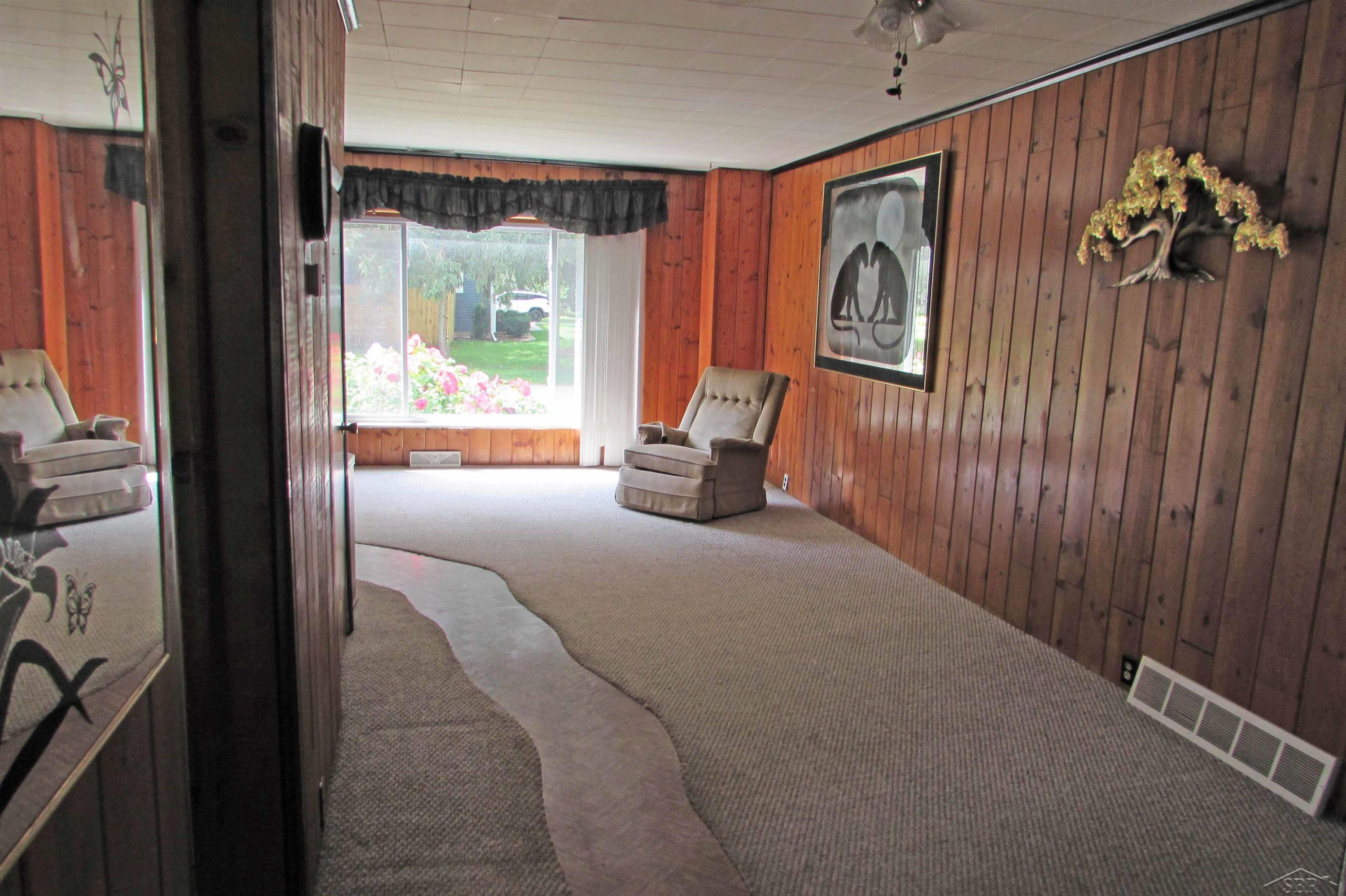 522 Lansing Street, Chesaning, MI 48616 — Photo 13