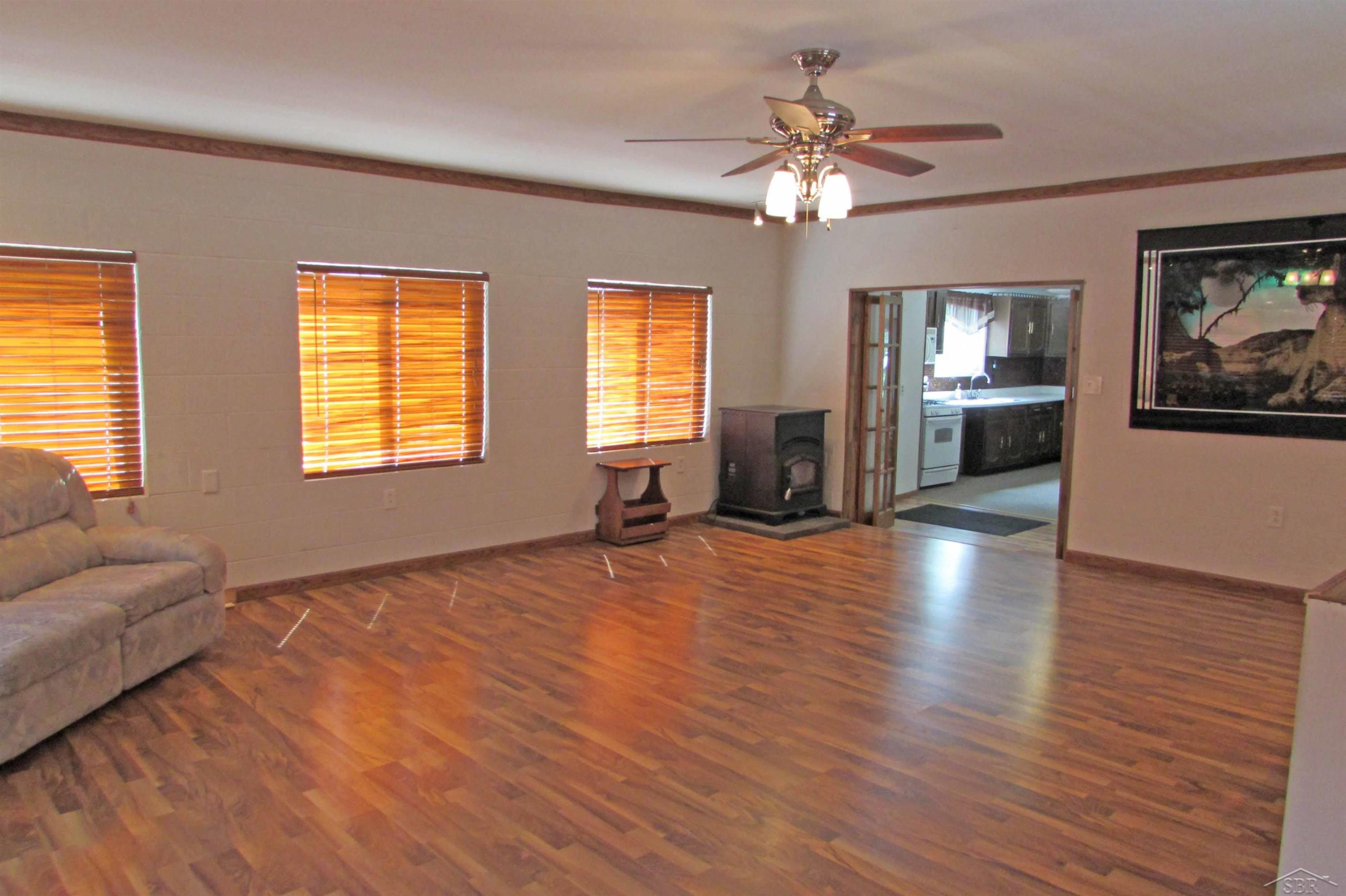 522 Lansing Street, Chesaning, MI 48616 — Photo 22