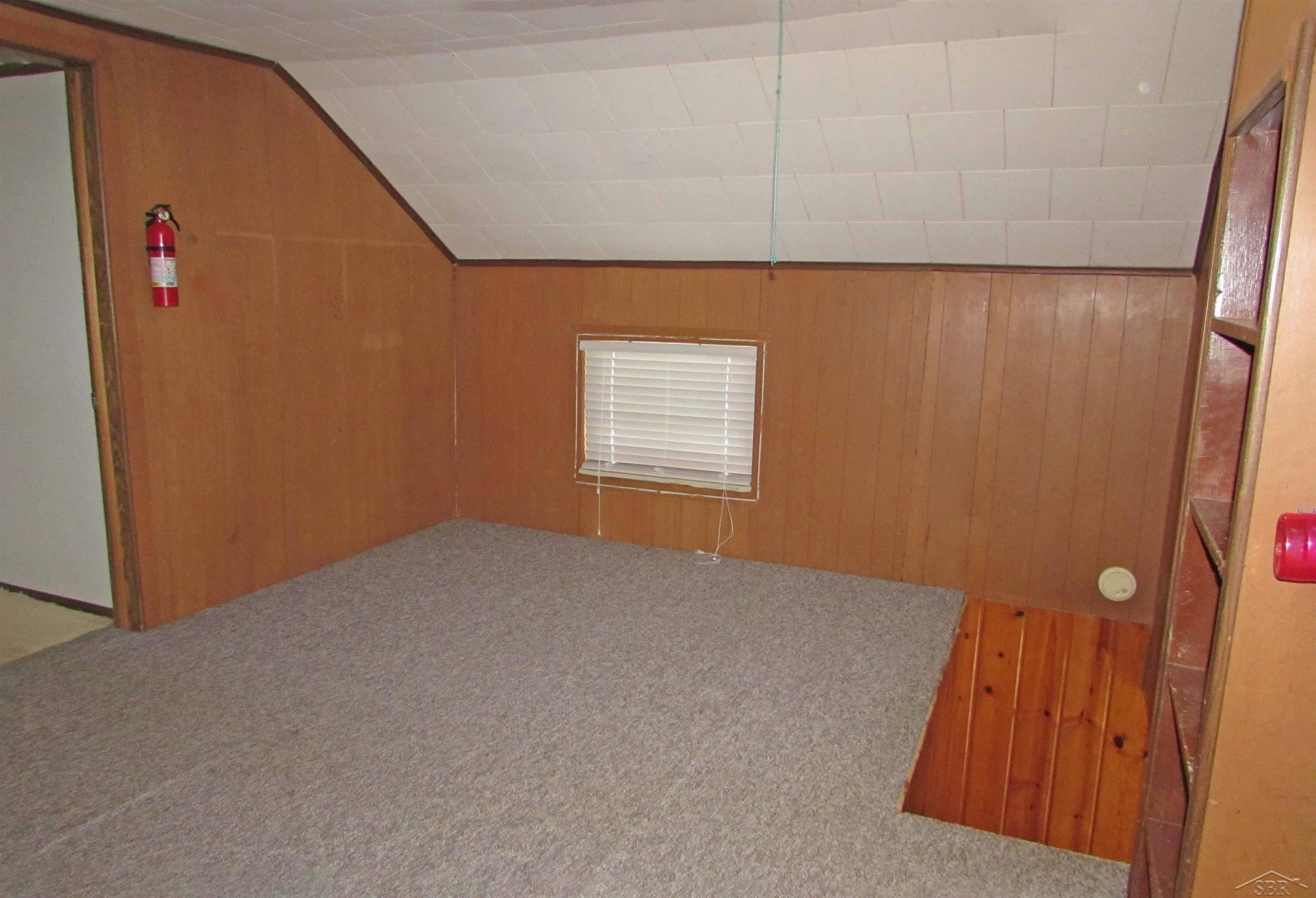522 Lansing Street, Chesaning, MI 48616 — Photo 32