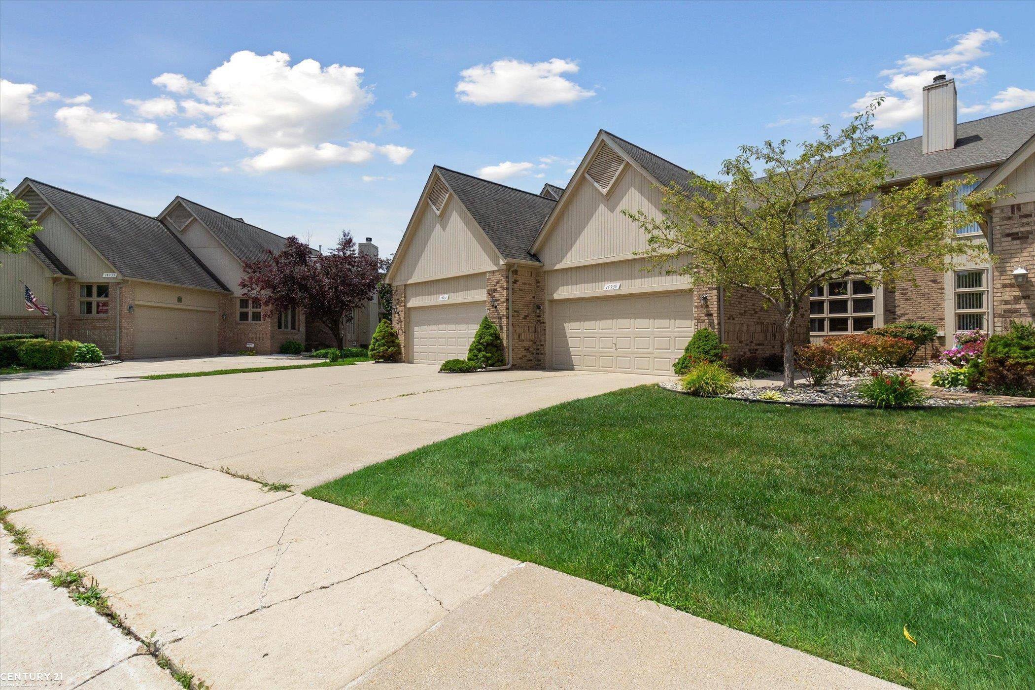 14939 Stoney Brook Drive, Utica, MI 48315 — Photo 4