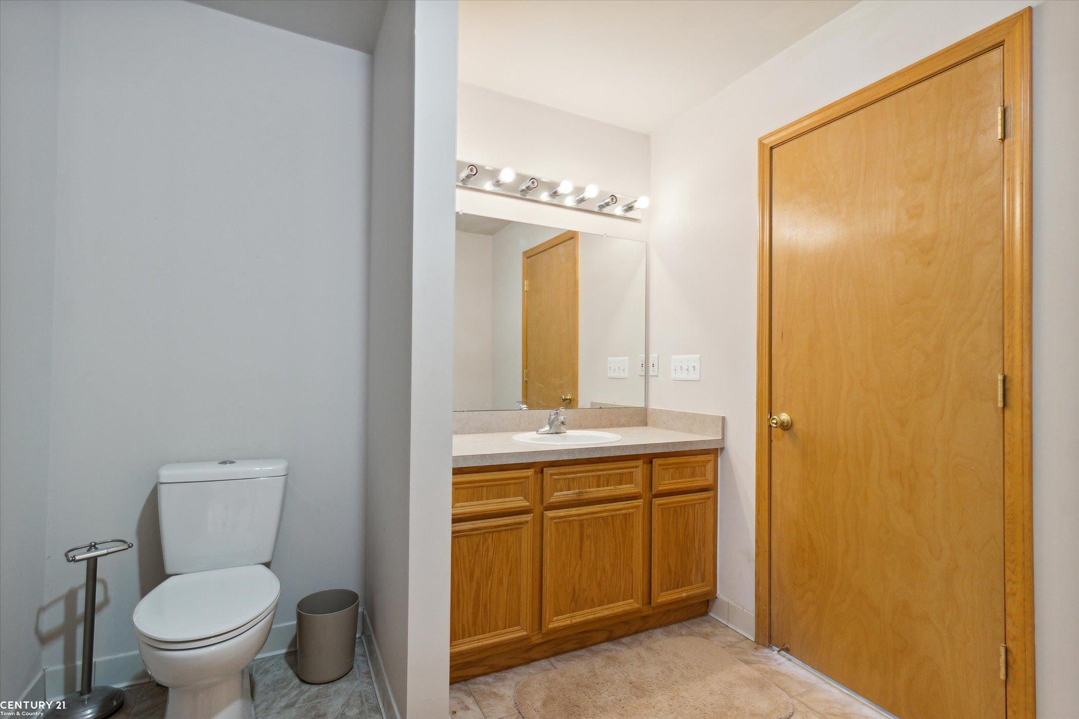 14939 Stoney Brook Drive, Utica, MI 48315 — Photo 38